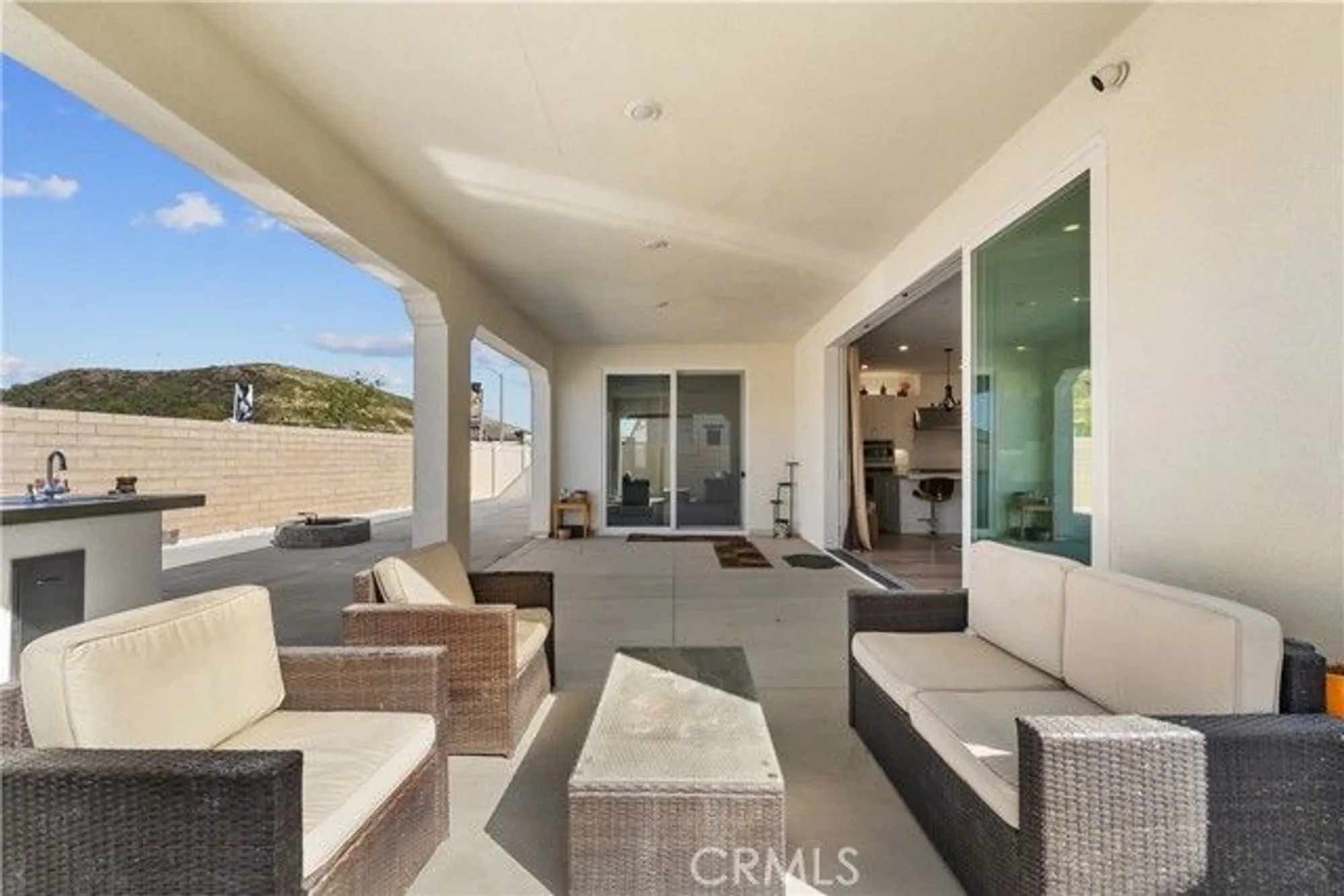 Property Slideshow image 38 of 46 | 24513 via sendero, Valencia, CA, 91354
