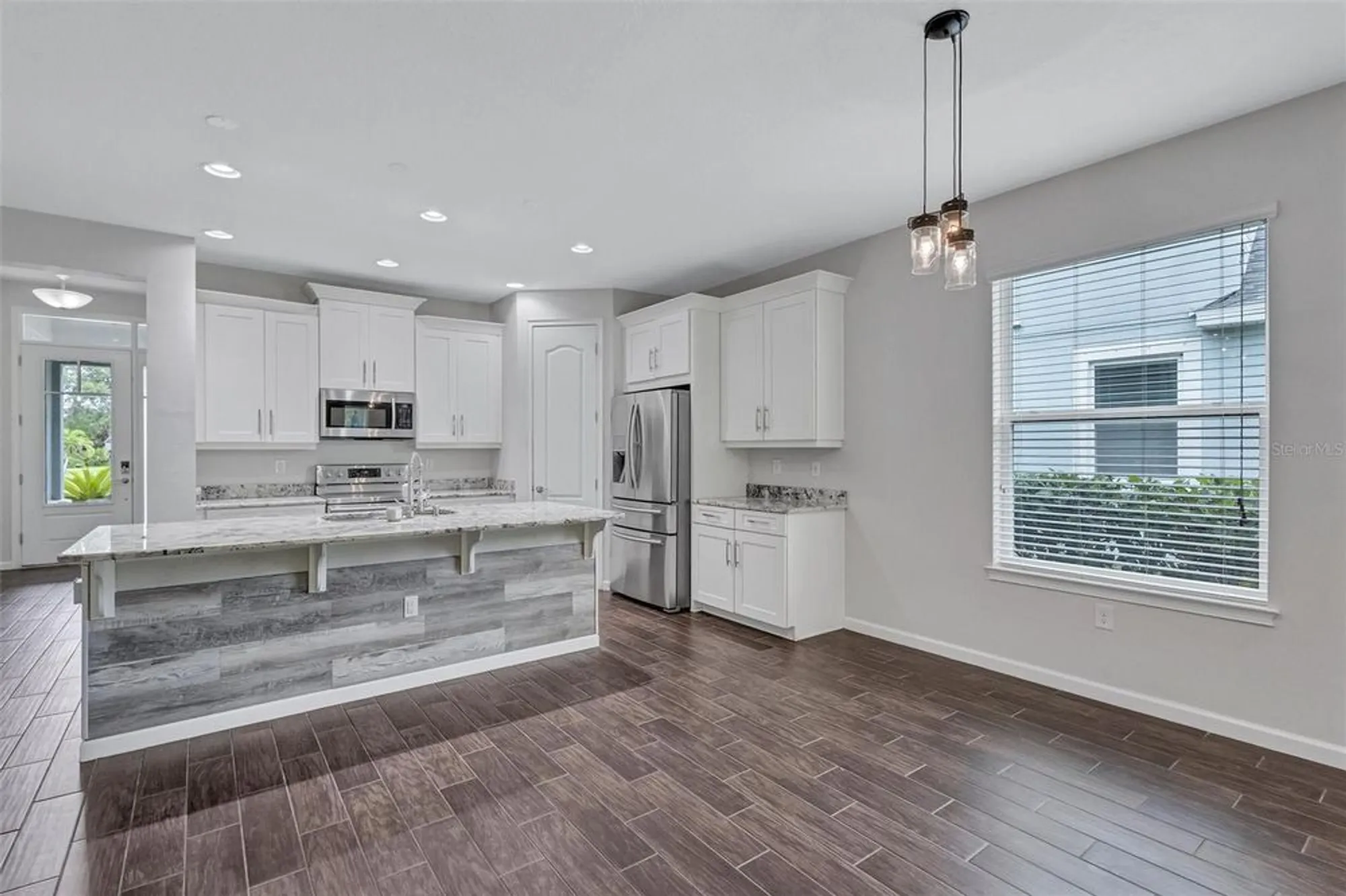 Property Slideshow image 11 of 55 | 5221 horizon cv, Bradenton, FL, 34211