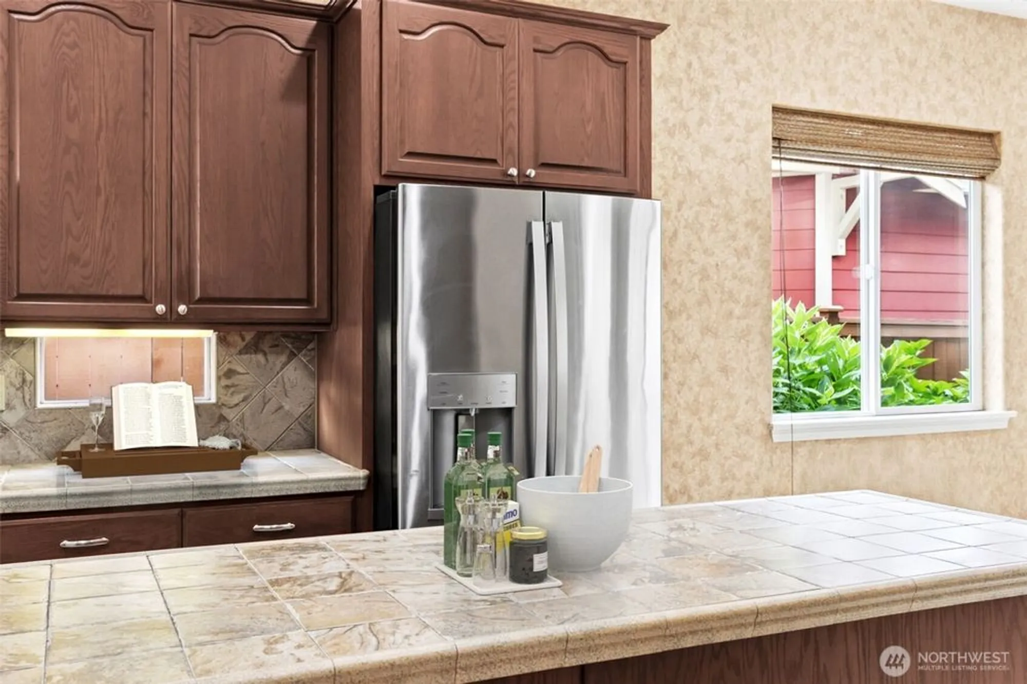 Property Slideshow image 10 of 36 | 8336 bainbridge loop, Lacey, WA, 98516