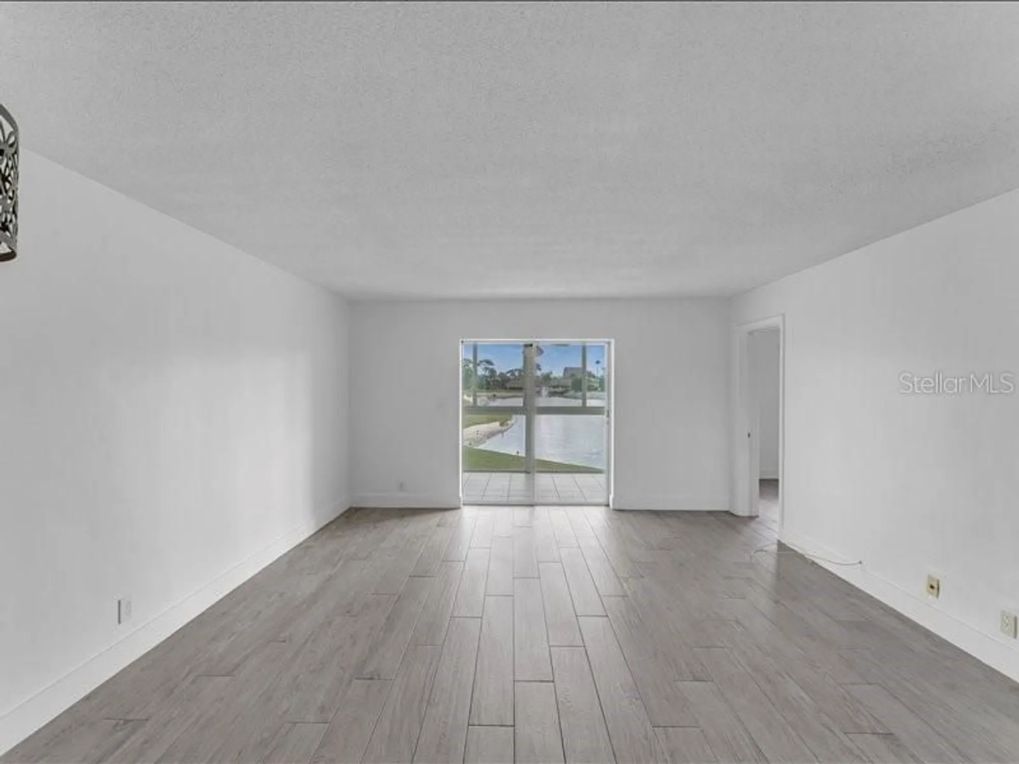 Property Slideshow image 12 of 50 | 2724 garden dr n apt 204, Lake Worth, FL, 33461