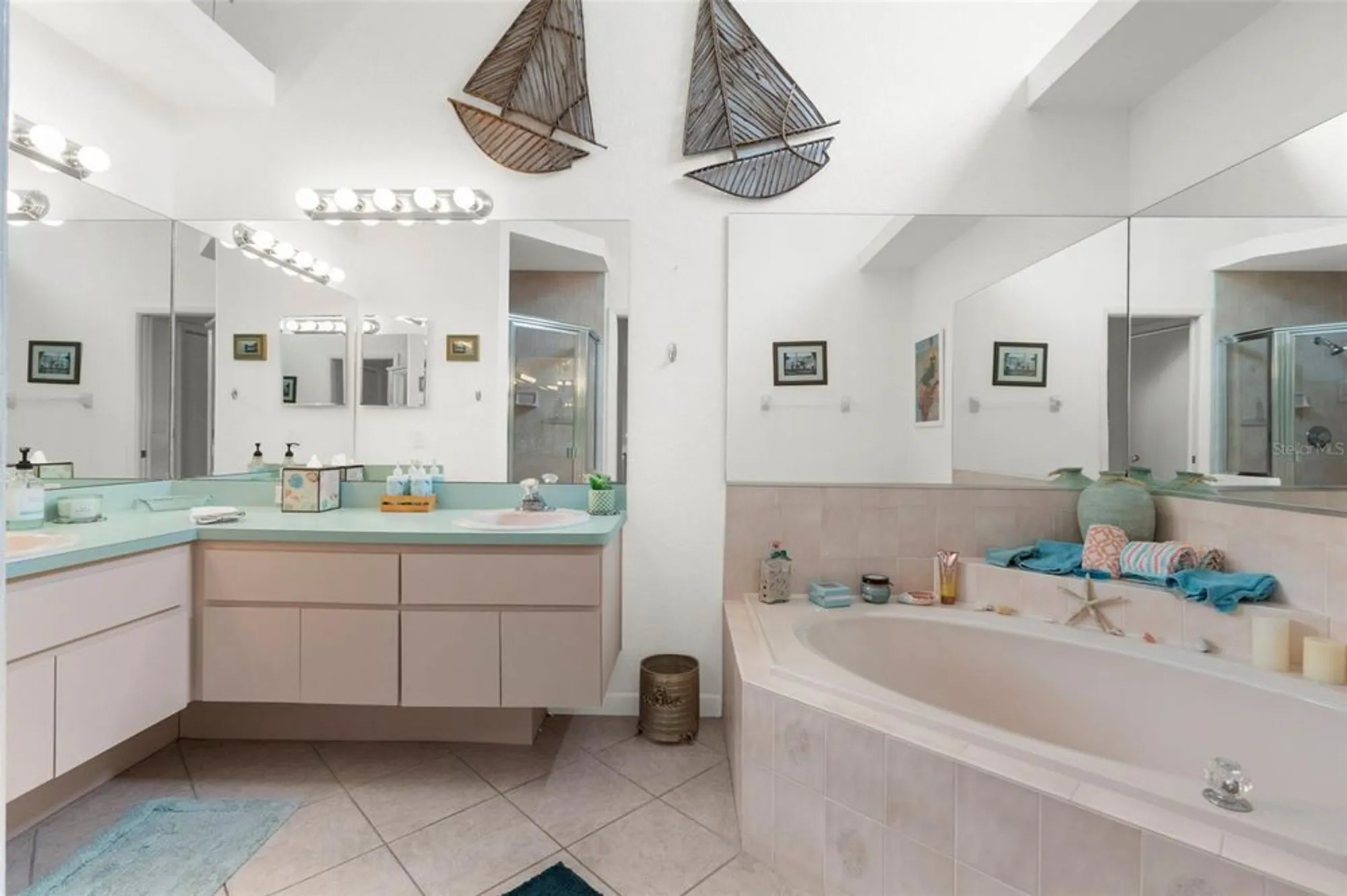 Property Slideshow image 13 of 31 | 9426 mississippi run, Weeki Wachee, FL, 34613