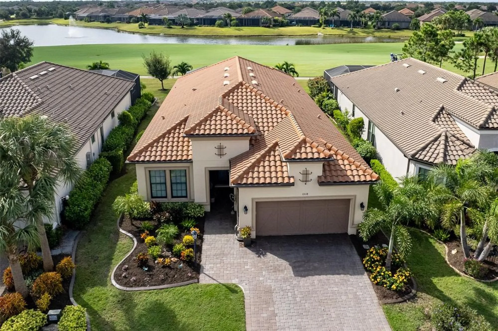 Property Slideshow image 13 of 77 | 13118 sorrento way, Bradenton, FL, 34211