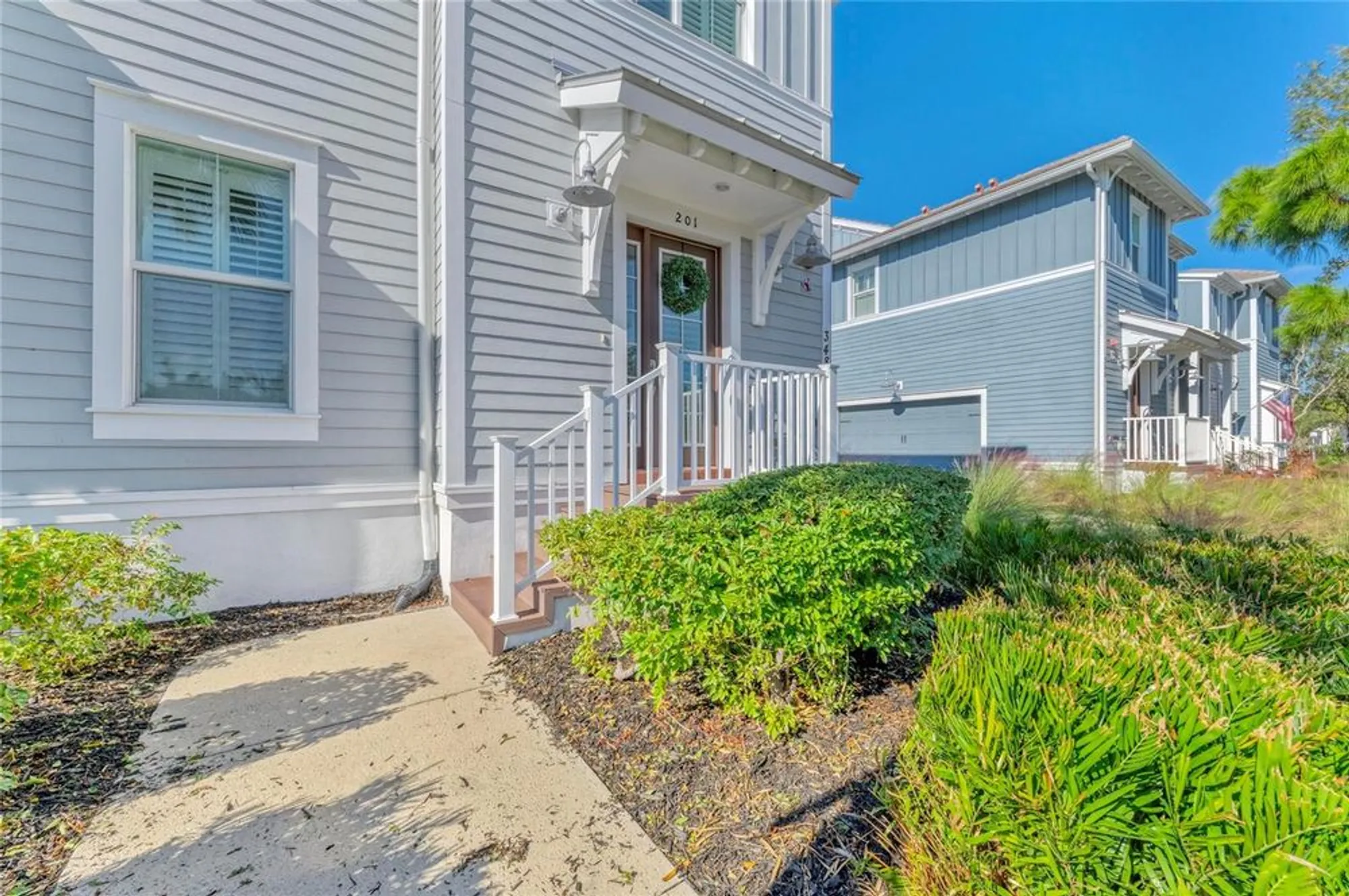 Property Slideshow image 7 of 100 | 348 sapphire lake dr unit 201, Bradenton, FL, 34209