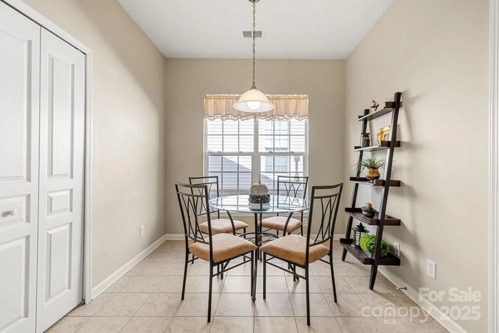 Property Slideshow image 13 of 43 | 16291 raven crest dr, Indian Land, SC, 29707