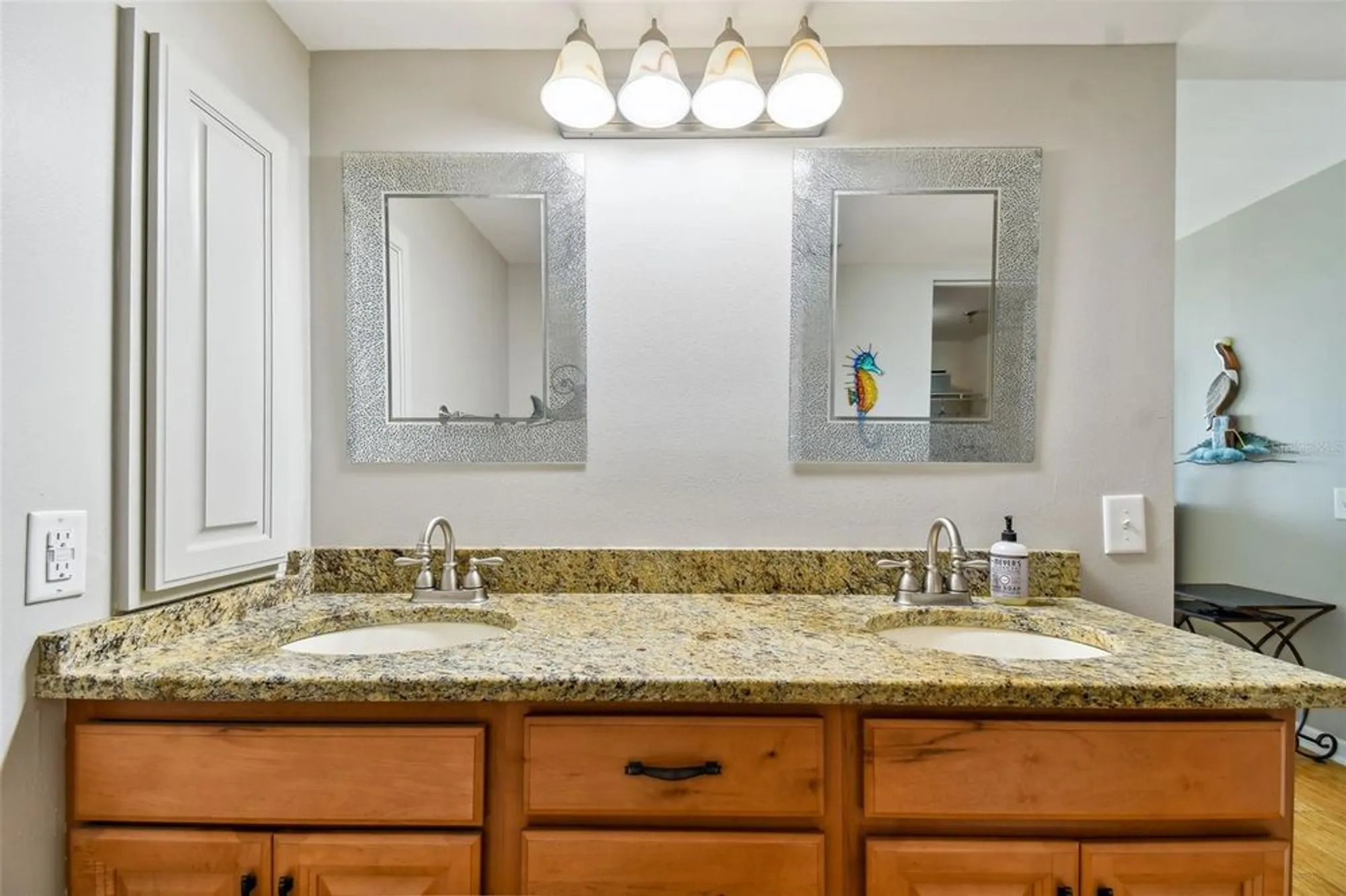 Property Slideshow image 43 of 70 | 6372 palma del mar blvd s apt 605, St Petersburg, FL, 33715