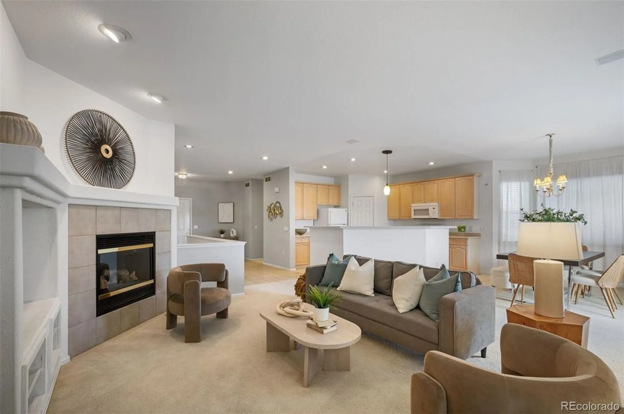 Property Slideshow image 16 of 35 | 23440 e moraine pl, Aurora, CO, 80016