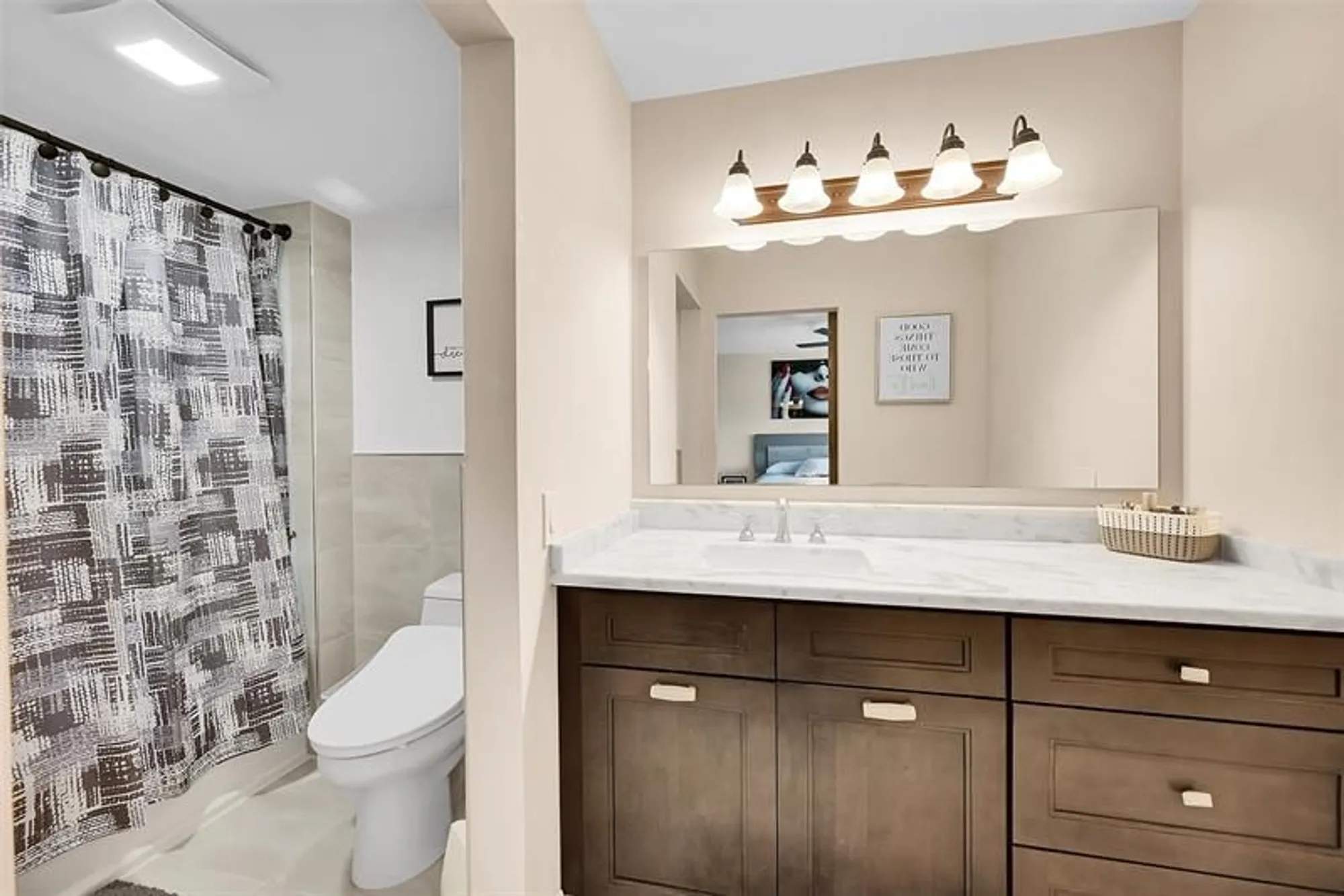 Property Slideshow image 40 of 61 | 21207 lago cir d, Boca Raton, FL, 33433