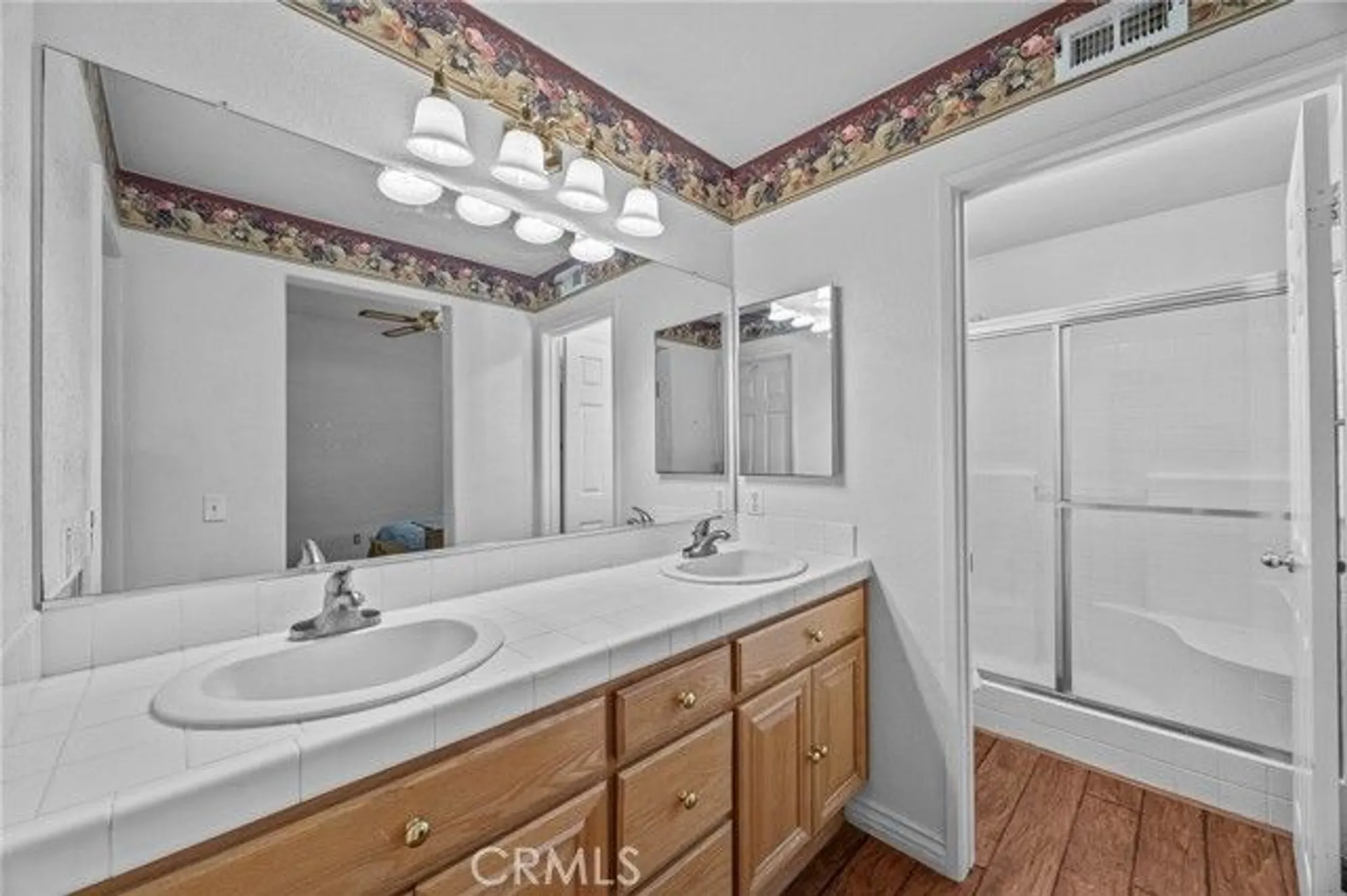 Property Slideshow image 18 of 43 | 40311 via ambiente, Murrieta, CA, 92562
