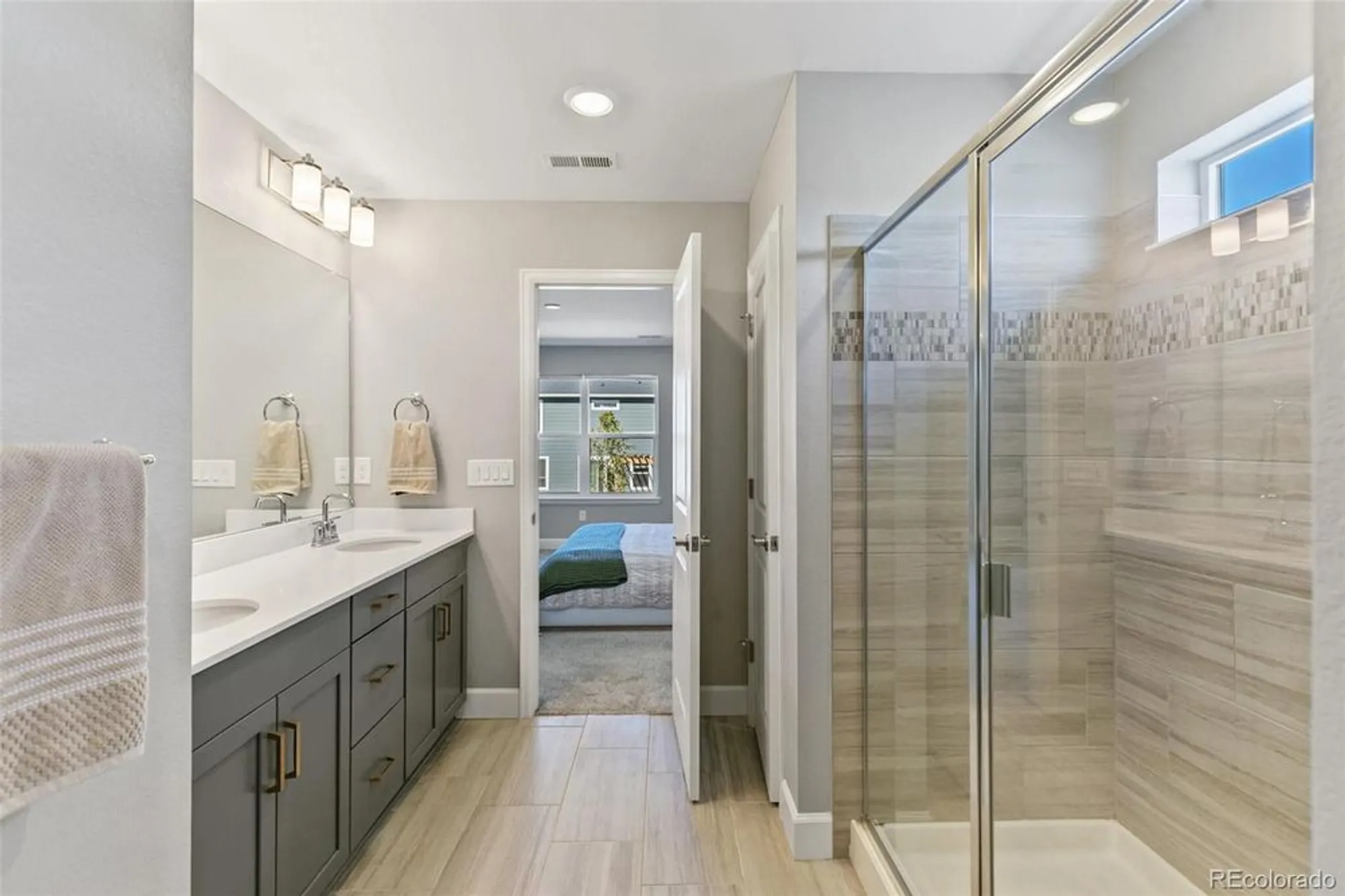 Property Slideshow image 24 of 40 | 3885 red valley cir, Castle Rock, CO, 80104