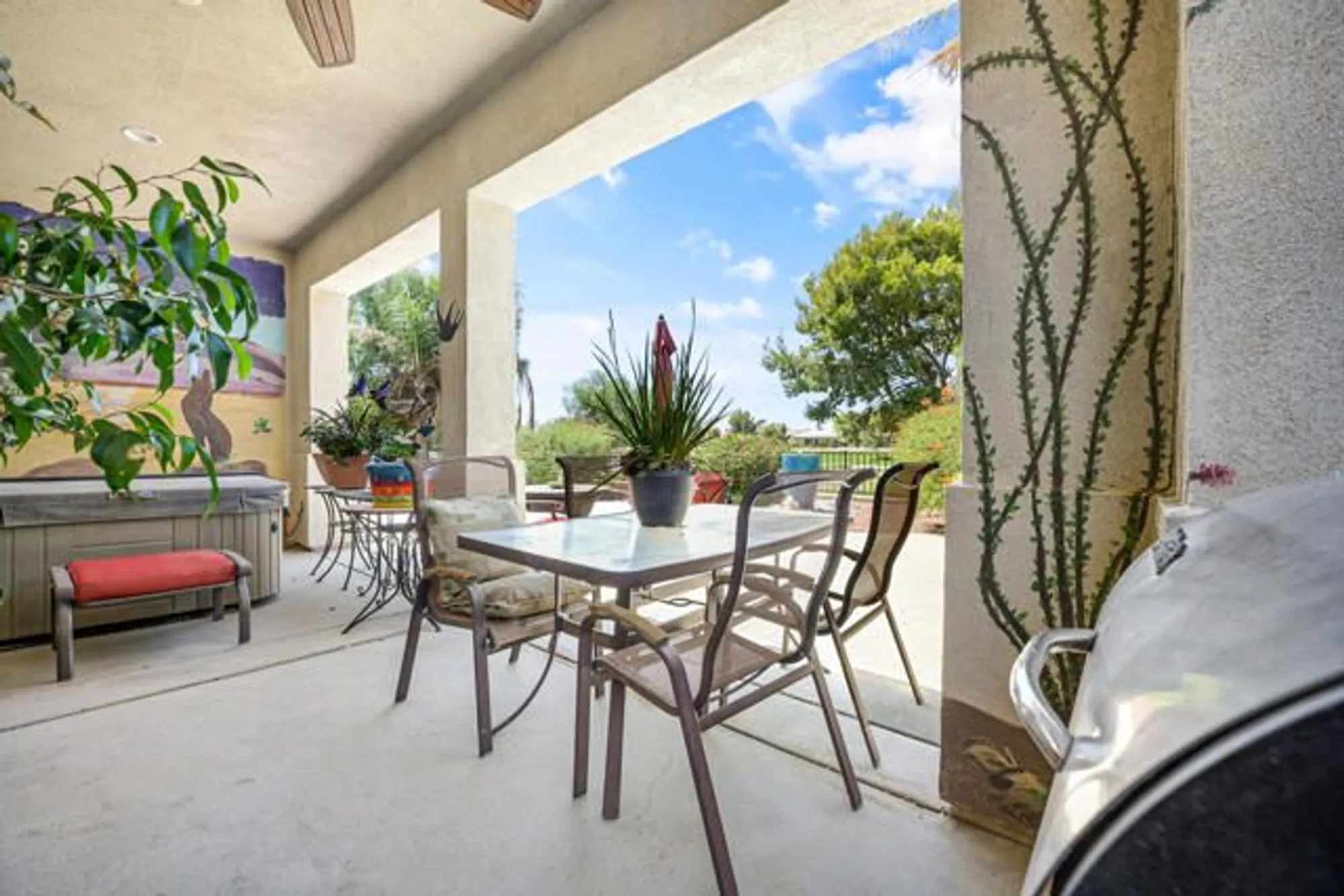 Property Slideshow image 25 of 47 | 81193 avenida tres lagunas, Indio, CA, 92203