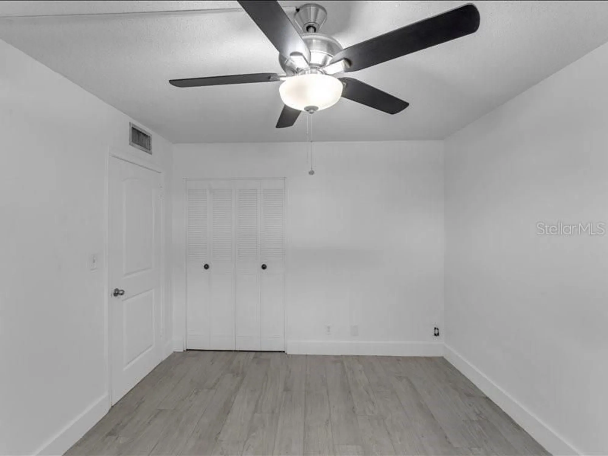 Property Slideshow image 24 of 50 | 2724 garden dr n apt 204, Lake Worth, FL, 33461