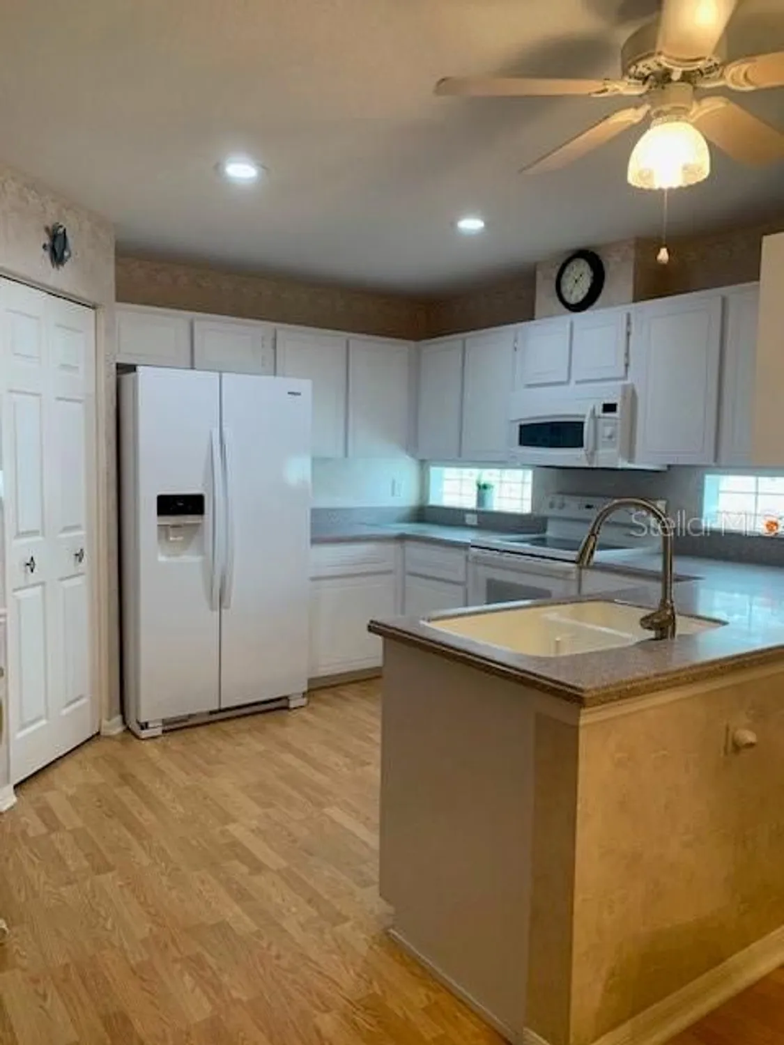 Property Slideshow image 6 of 32 | 11447 sw 69th cir, Ocala, FL, 34476