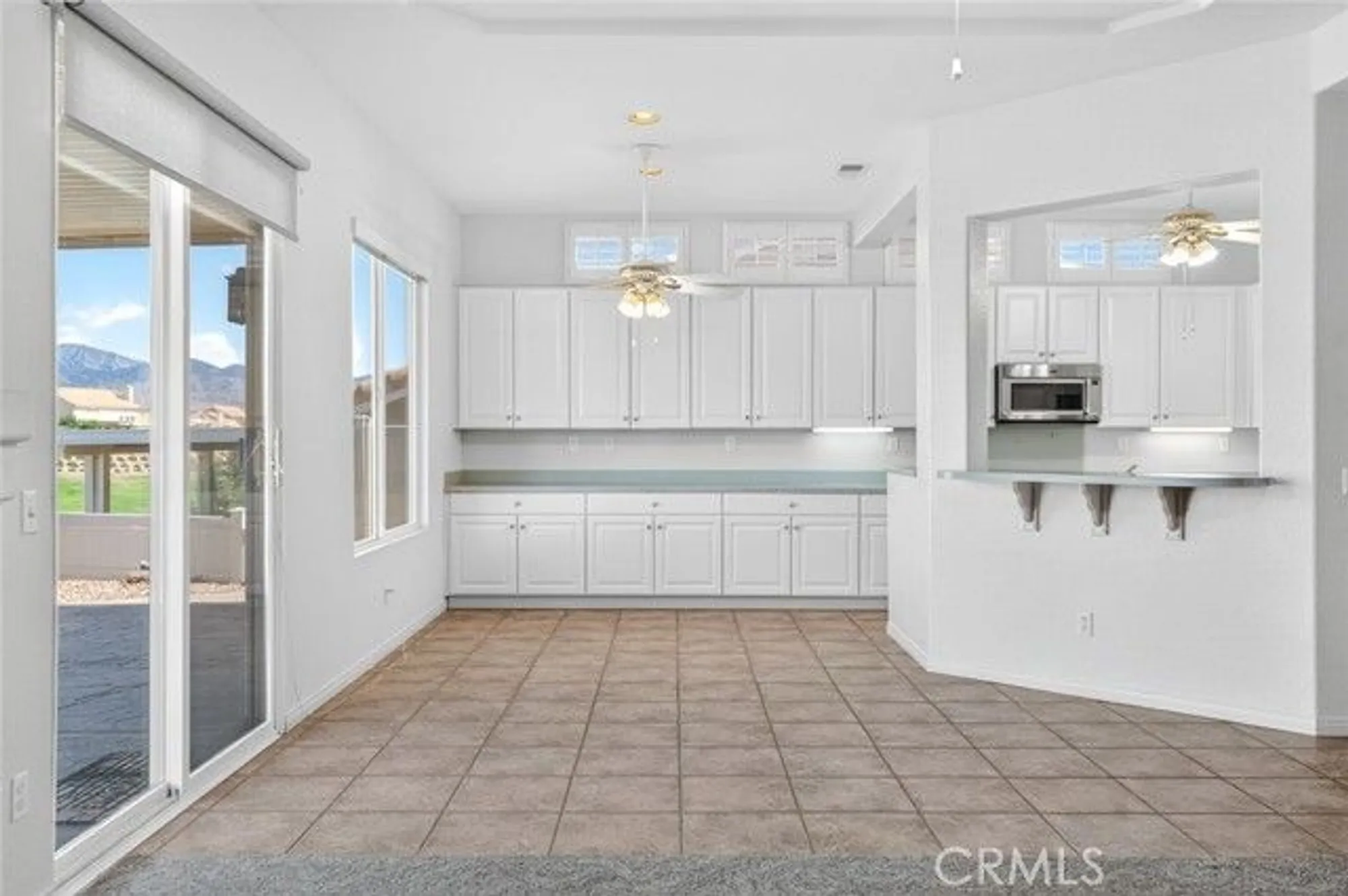 Property Slideshow image 14 of 69 | 5098 singing hills dr, Banning, CA, 92220