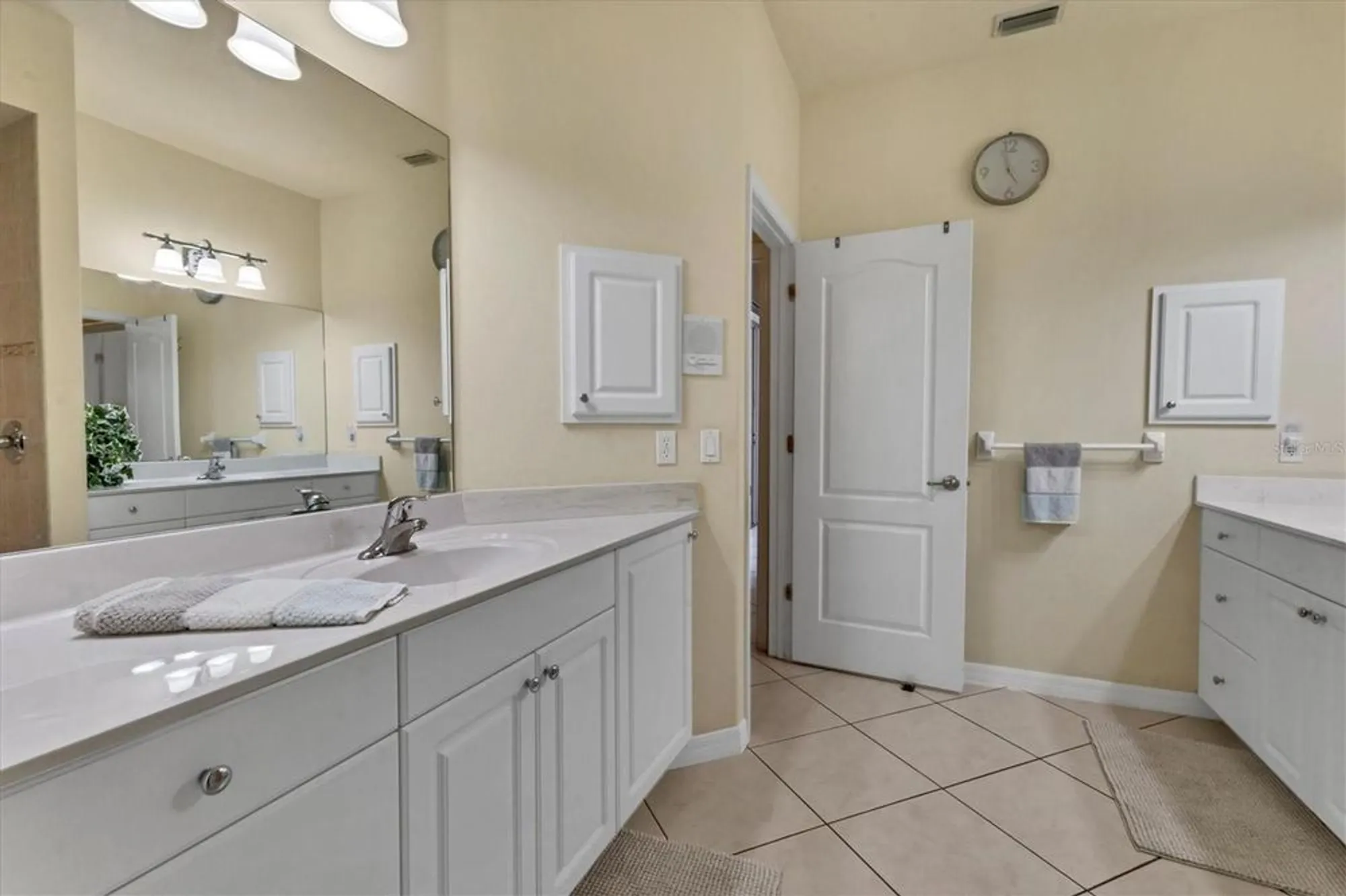 Property Slideshow image 27 of 36 | 5733 white jasmine way, North Port, FL, 34287