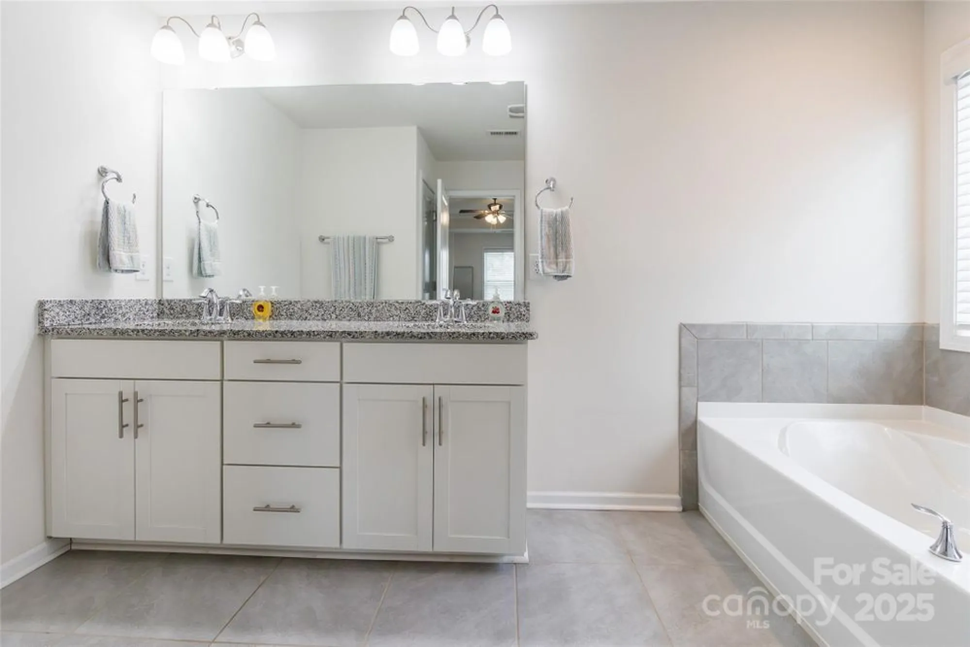 Property Slideshow image 23 of 44 | 1718 santa clara trce, Clover, SC, 29710