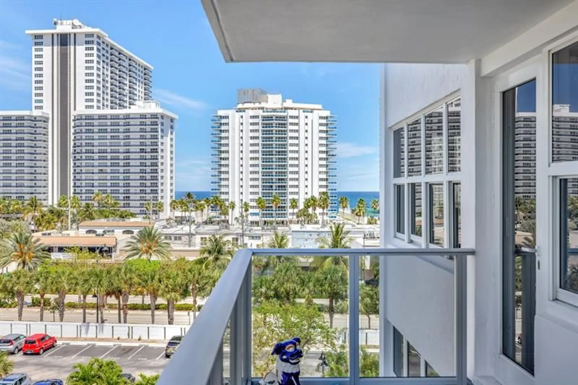 Property Slideshow image 29 of 50 | 3333 ne 34th st 608, Fort Lauderdale, FL, 33308