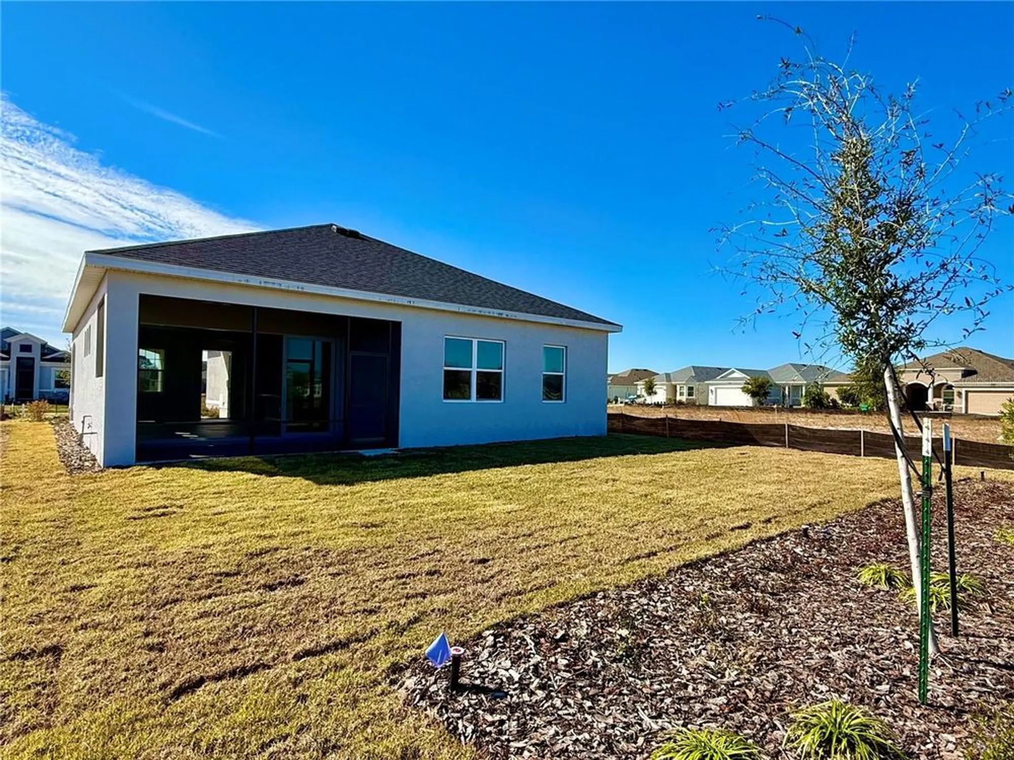 Property Slideshow image 31 of 52 | 8592 hempstead way, Mount Dora, FL, 32757