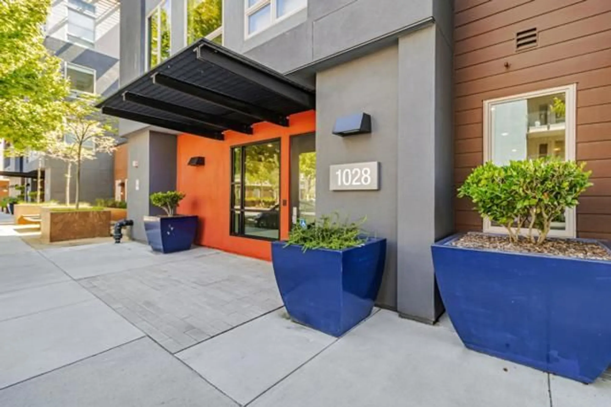 Property Slideshow image 2 of 28 | 1028 foster square ln 305, Foster City, CA, 94404
