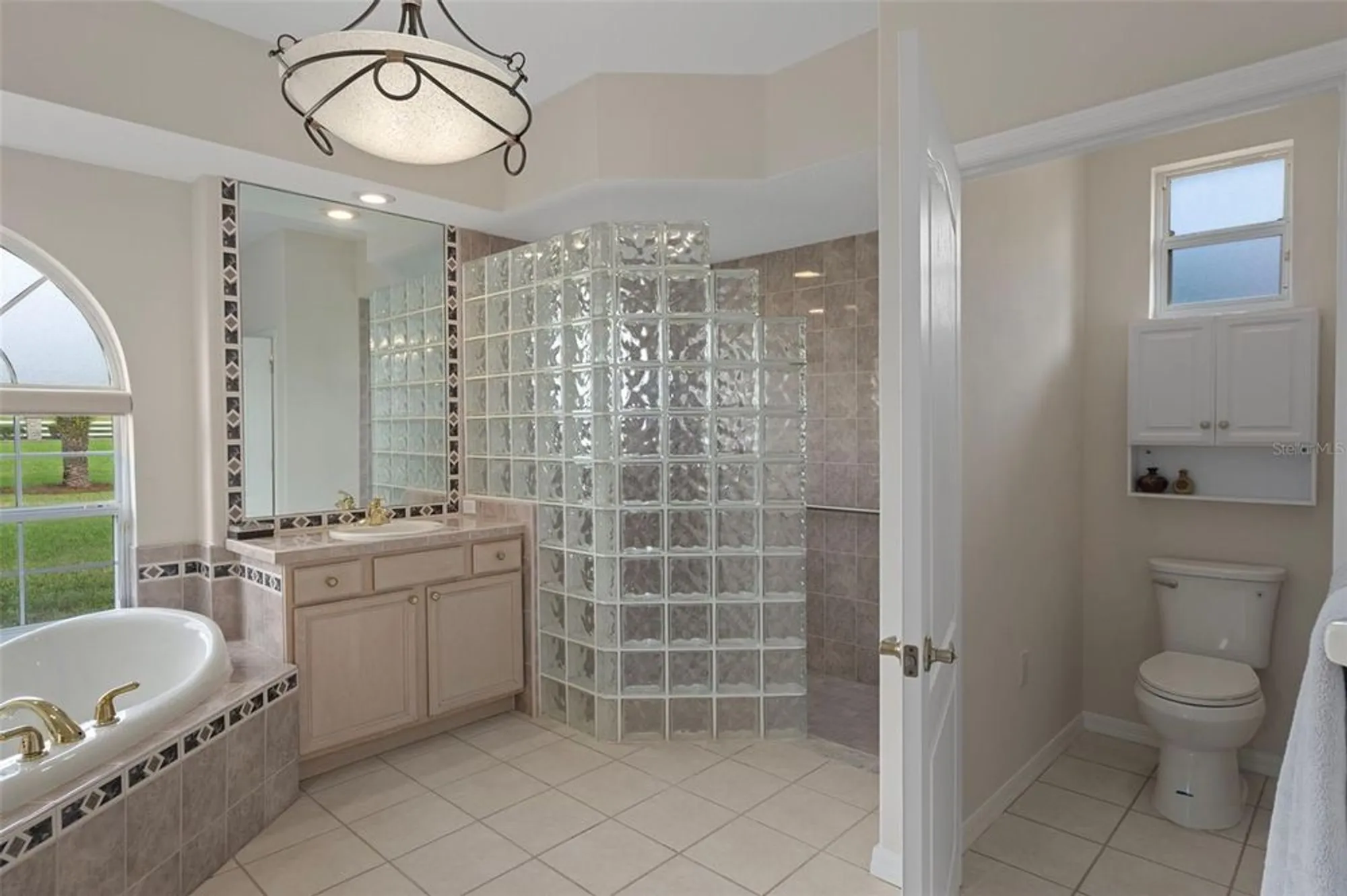 Property Slideshow image 30 of 93 | 576 w fenway dr, Hernando, FL, 34442
