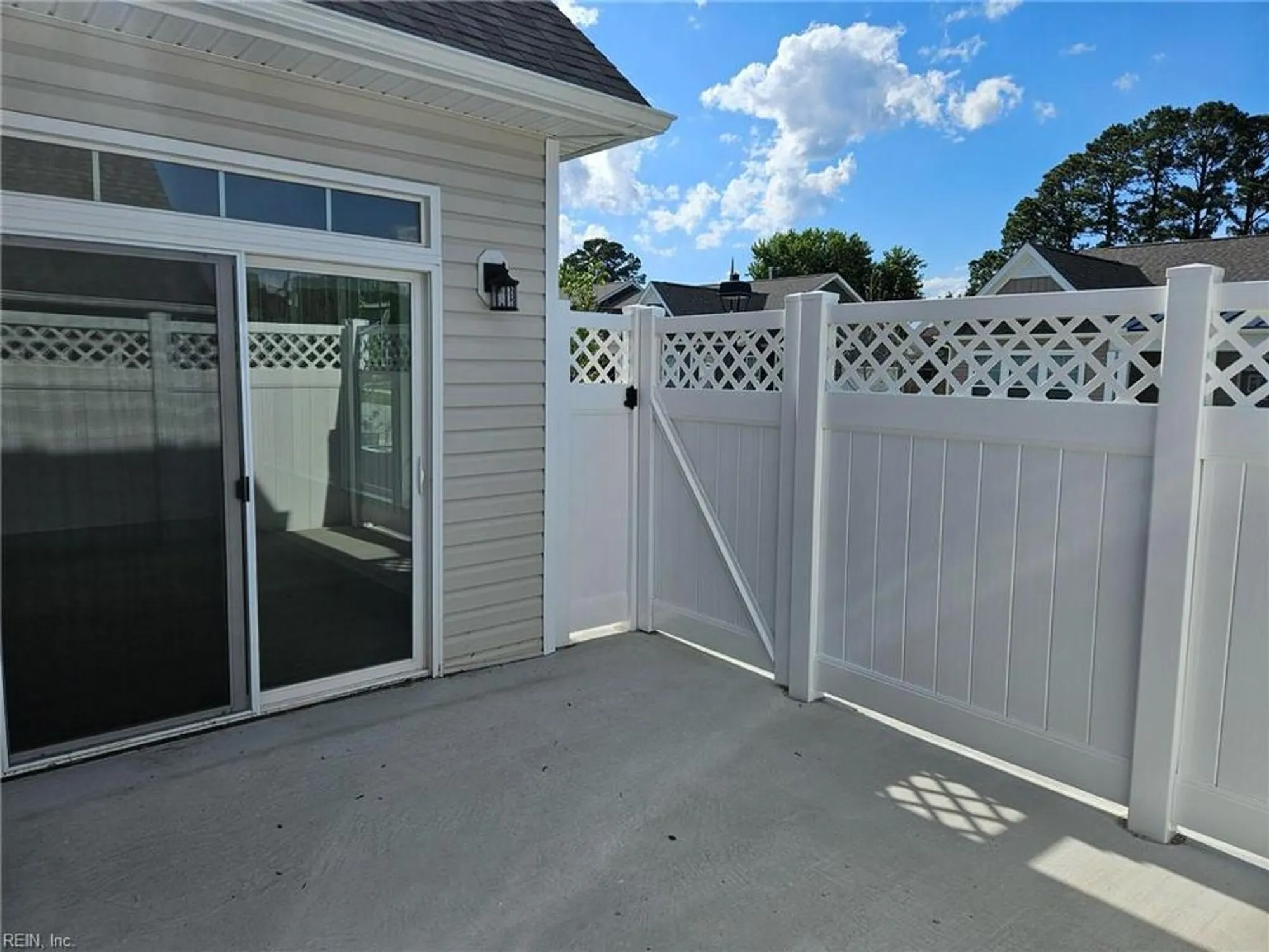 Property Slideshow image 23 of 41 | 222 richmond ave # 20-1, Smithfield, VA, 23430