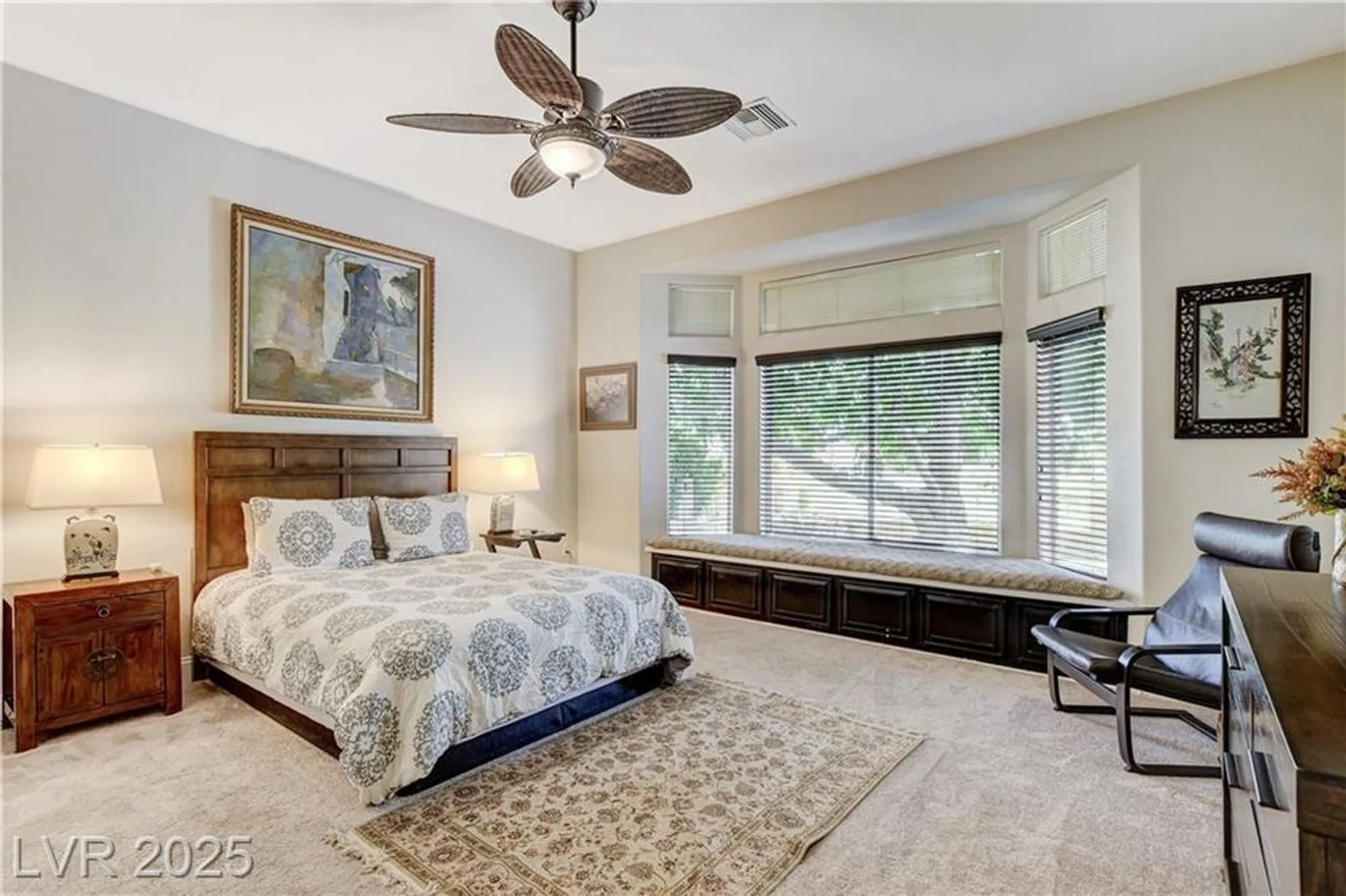 Property Slideshow image 31 of 80 | 2832 castle bar dr, Las Vegas, NV, 89134