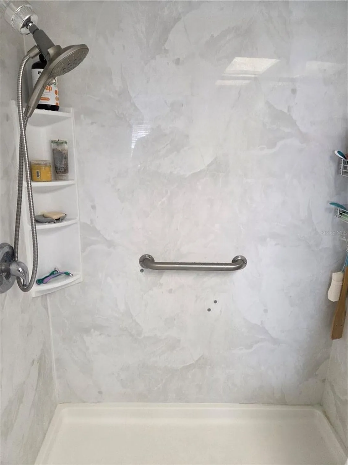 Property Slideshow image 26 of 43 | 1342 stonehaven ln, Dunedin, FL, 34698