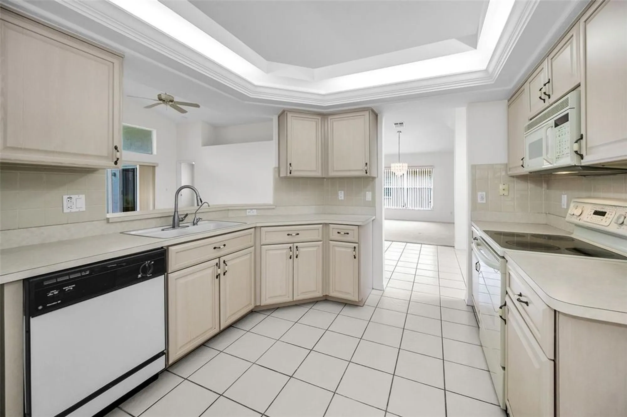 Property Slideshow image 15 of 63 | 6622 pine walk dr, New Port Richey, FL, 34655