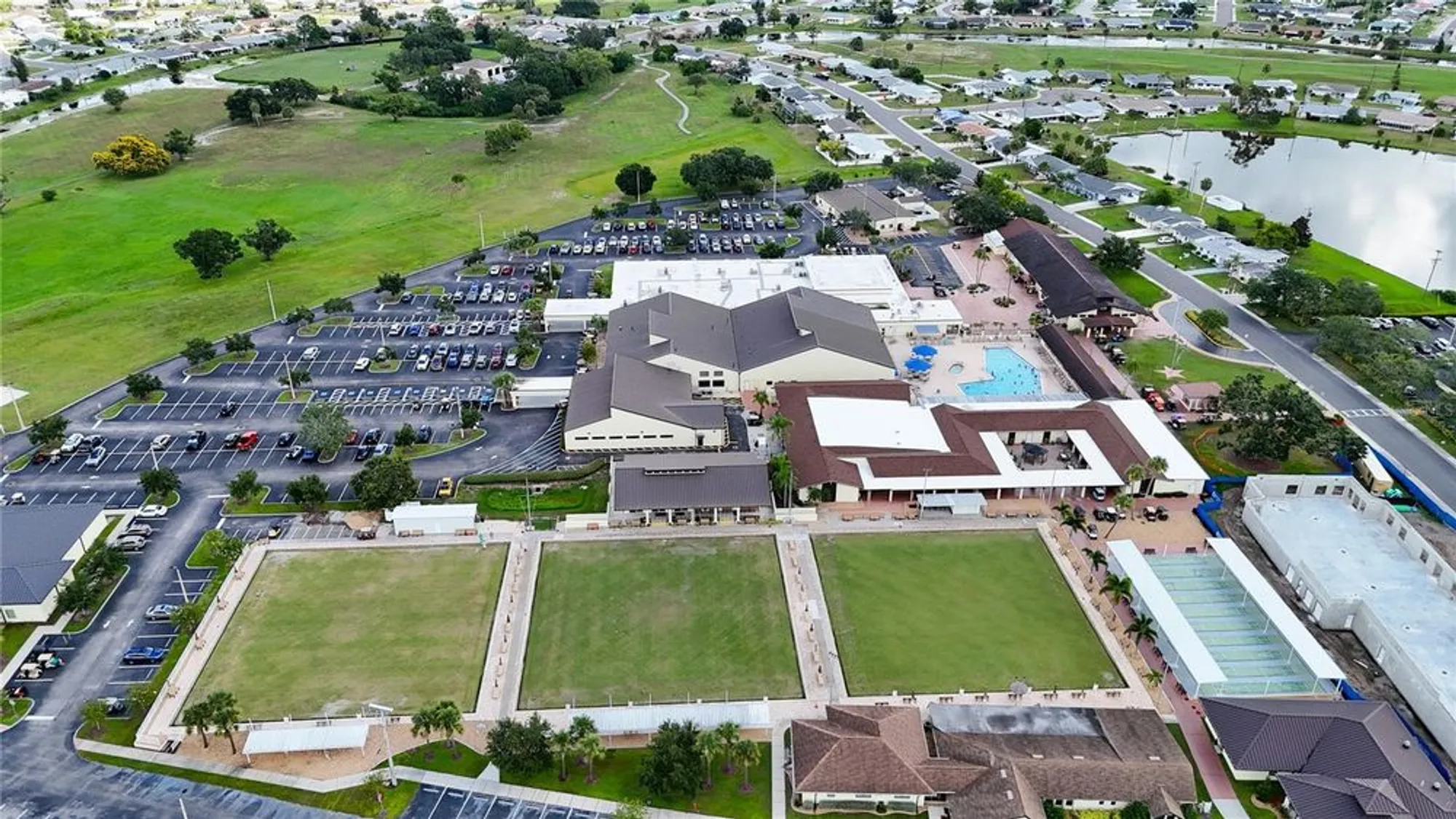 Property Slideshow image 63 of 68 | 1012 augusta dr, Sun City Center, FL, 33573