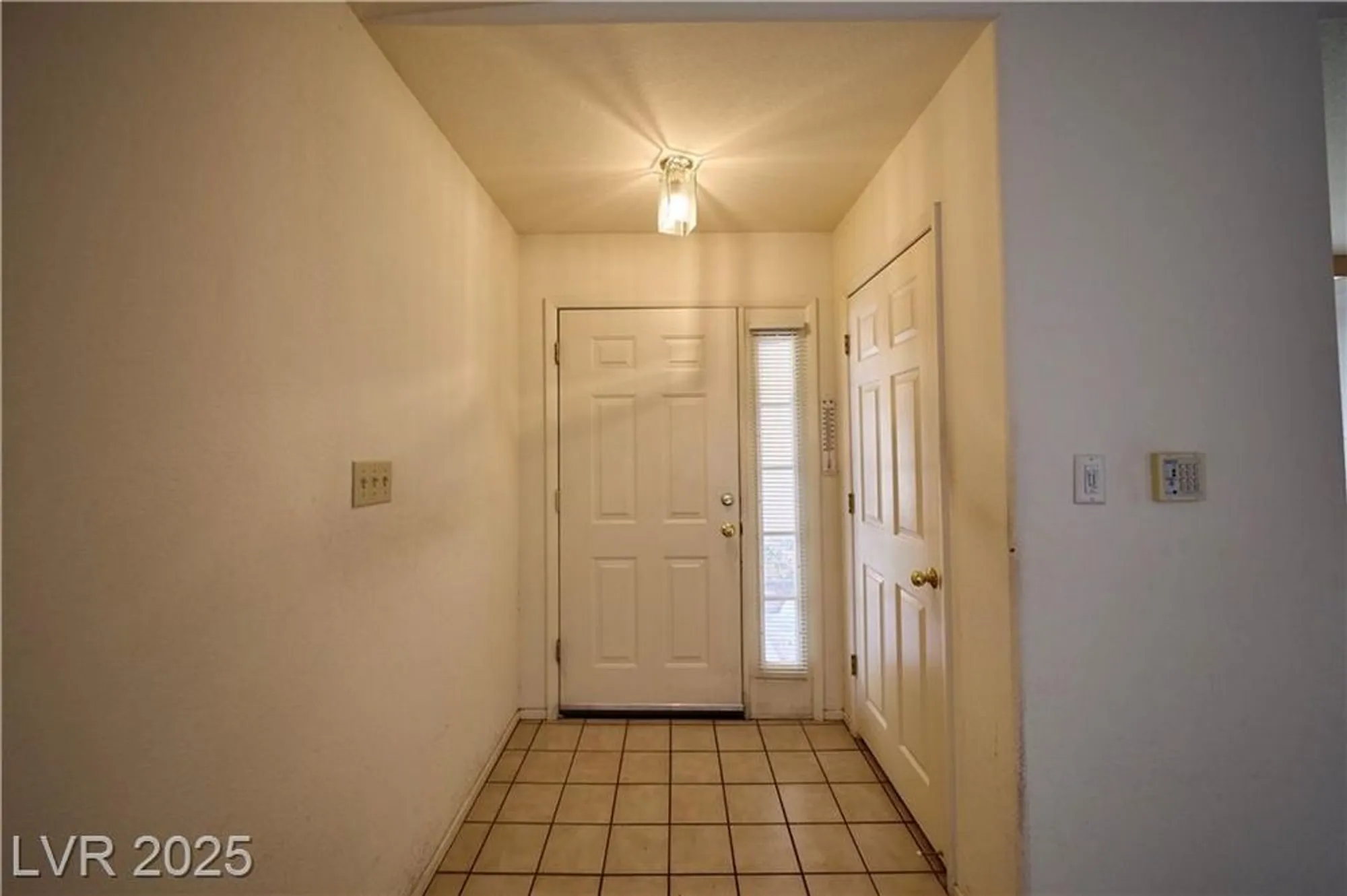 Property Slideshow image 3 of 17 | 2851 s valley view blvd 1199, Las Vegas, NV, 89102