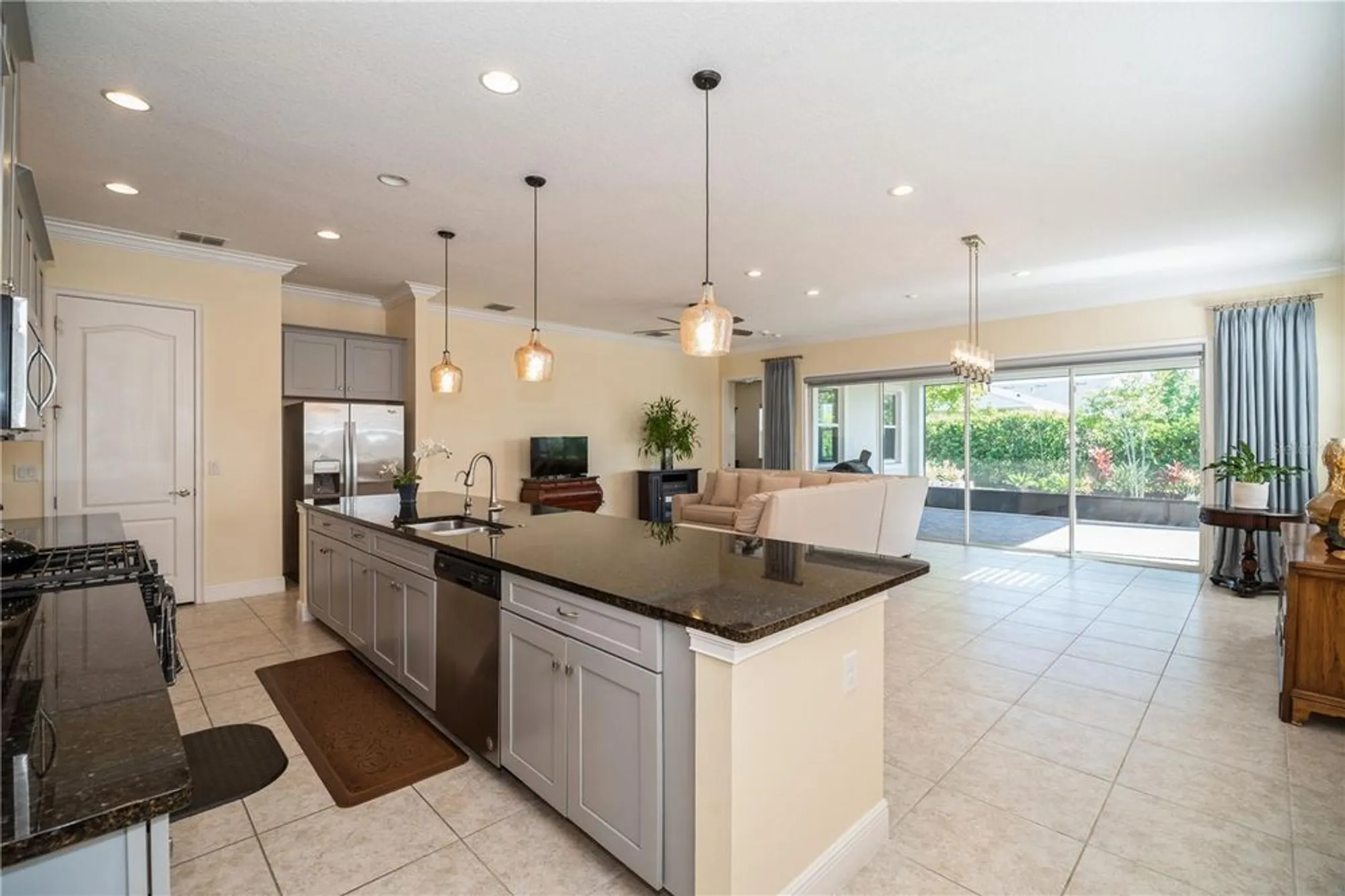Property Slideshow image 4 of 36 | 4909 w fountainwood dr, Saint Cloud, FL, 34772