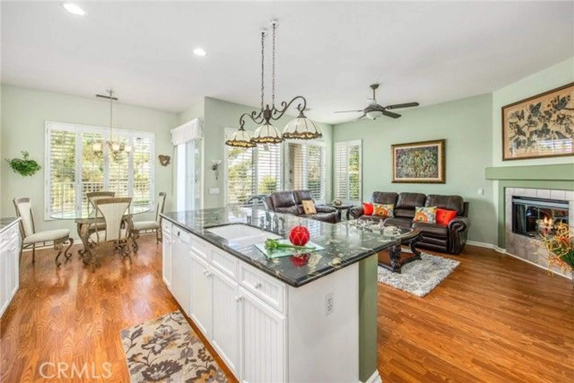 Property Slideshow image 10 of 46 | 9196 pioneer ln, Corona, CA, 92883