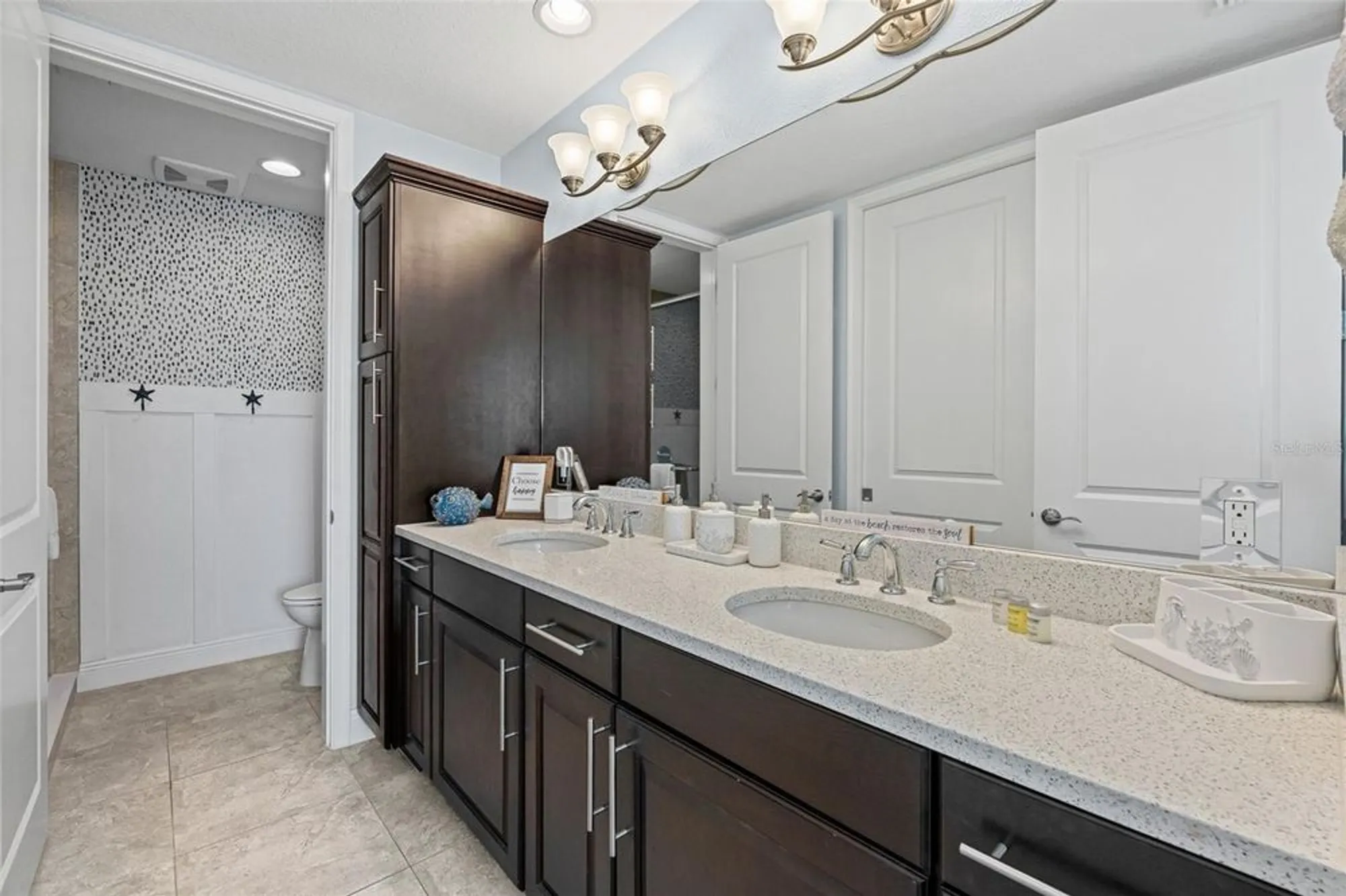Property Slideshow image 36 of 94 | 395 aruba cir unit 101, Bradenton, FL, 34209