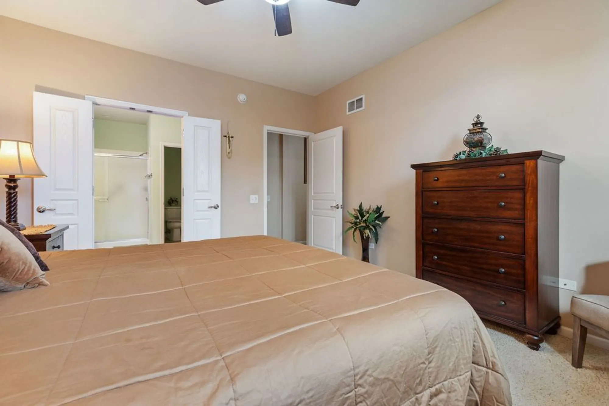 Property Slideshow image 17 of 38 | 110 national ct, Shorewood, IL, 60404