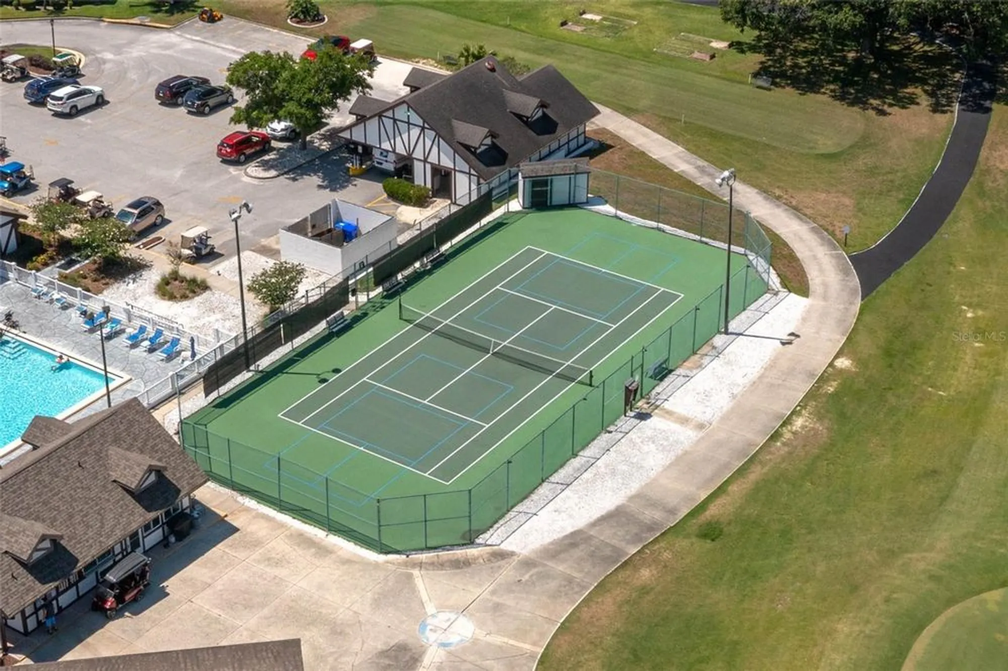 Property Slideshow image 14 of 38 | 3245 prairie dunes cir, Lakeland, FL, 33810