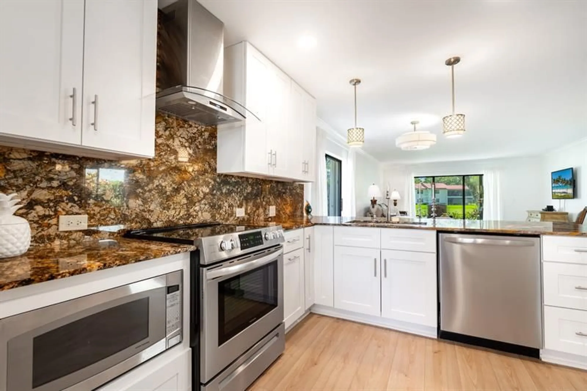 Property Slideshow image 18 of 42 | 21668 arriba real apt 43a, Boca Raton, FL, 33433