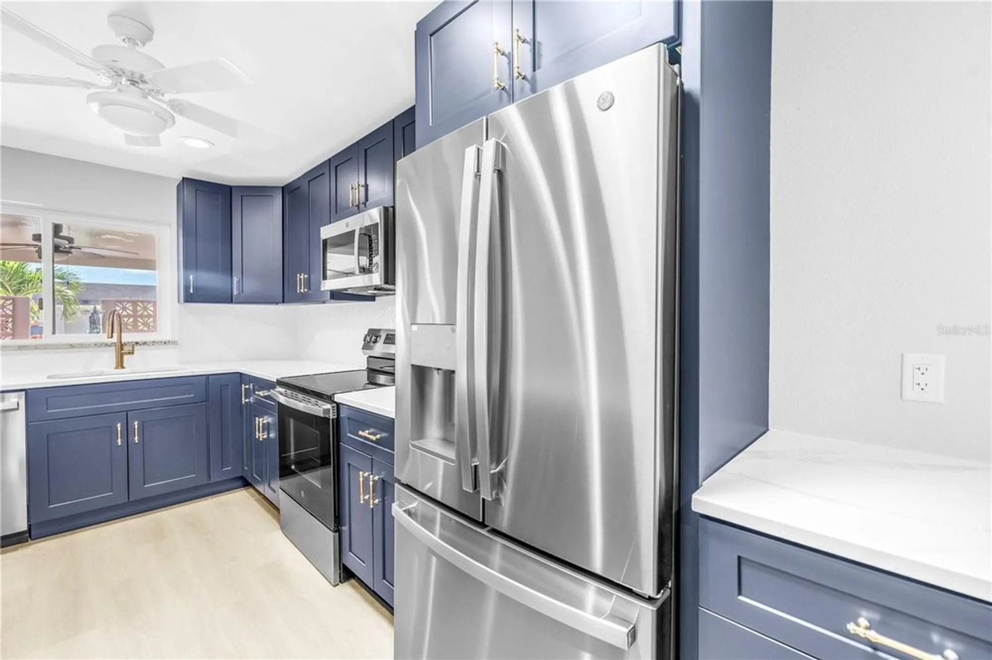 Property Slideshow image 16 of 97 | 433 boca ciega point blvd s # 1012, St Petersburg, FL, 33708