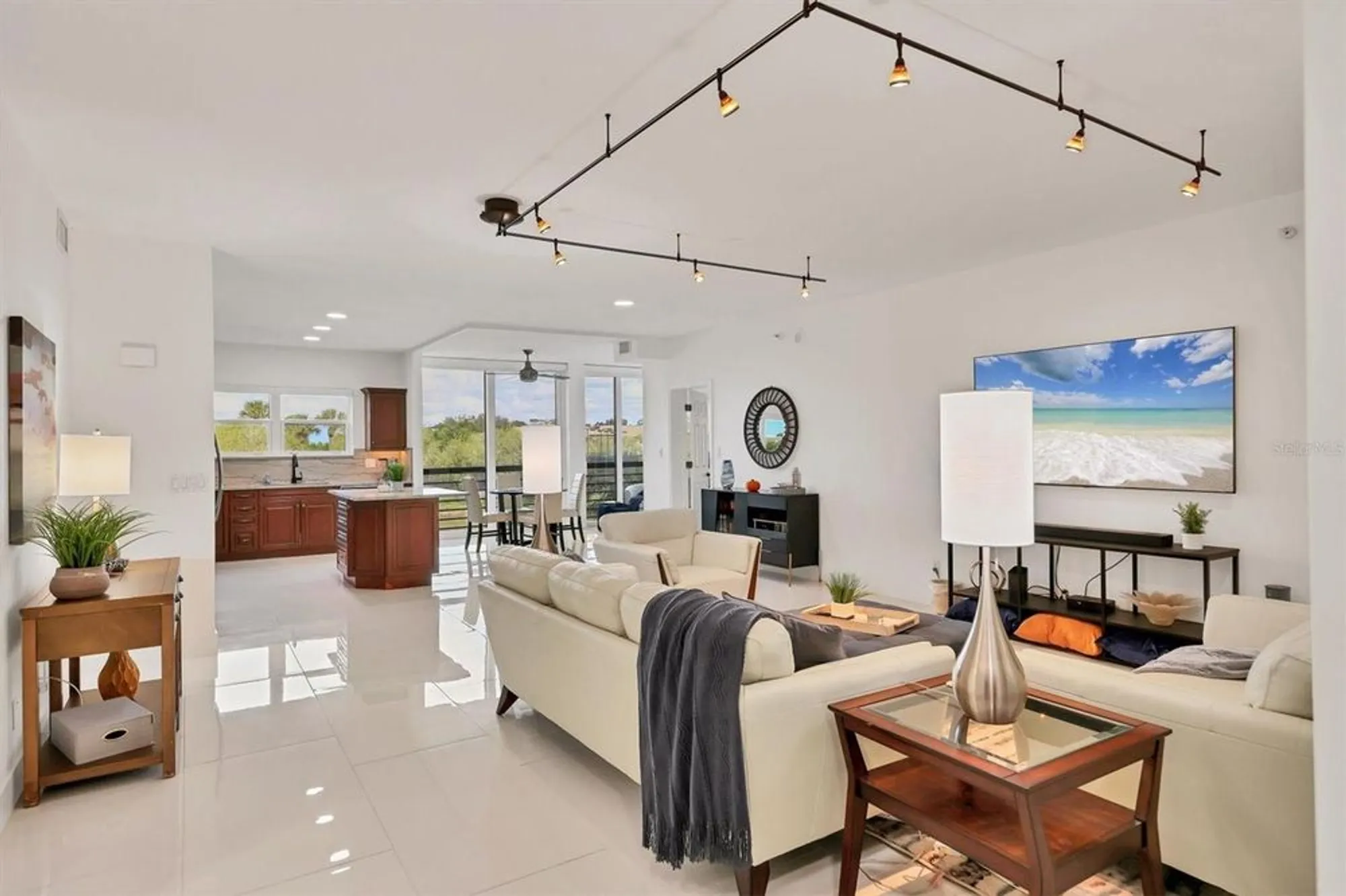 Property Slideshow image 6 of 51 | 5408 eagles point cir apt 102, Sarasota, FL, 34231