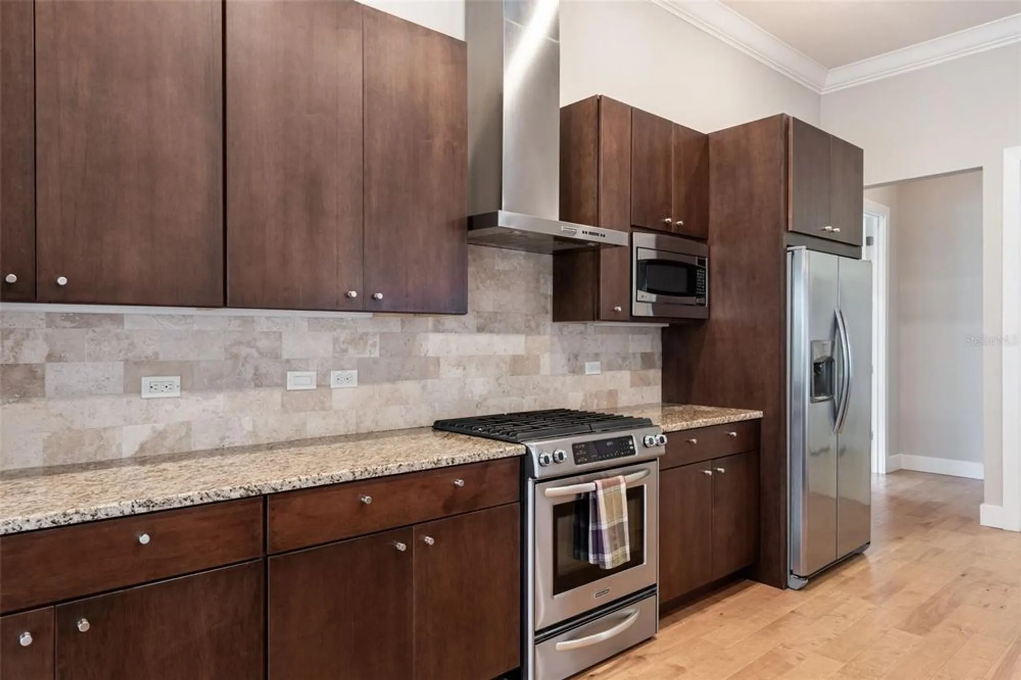 Property Slideshow image 13 of 66 | 2884 highland view cir, Clermont, FL, 34711