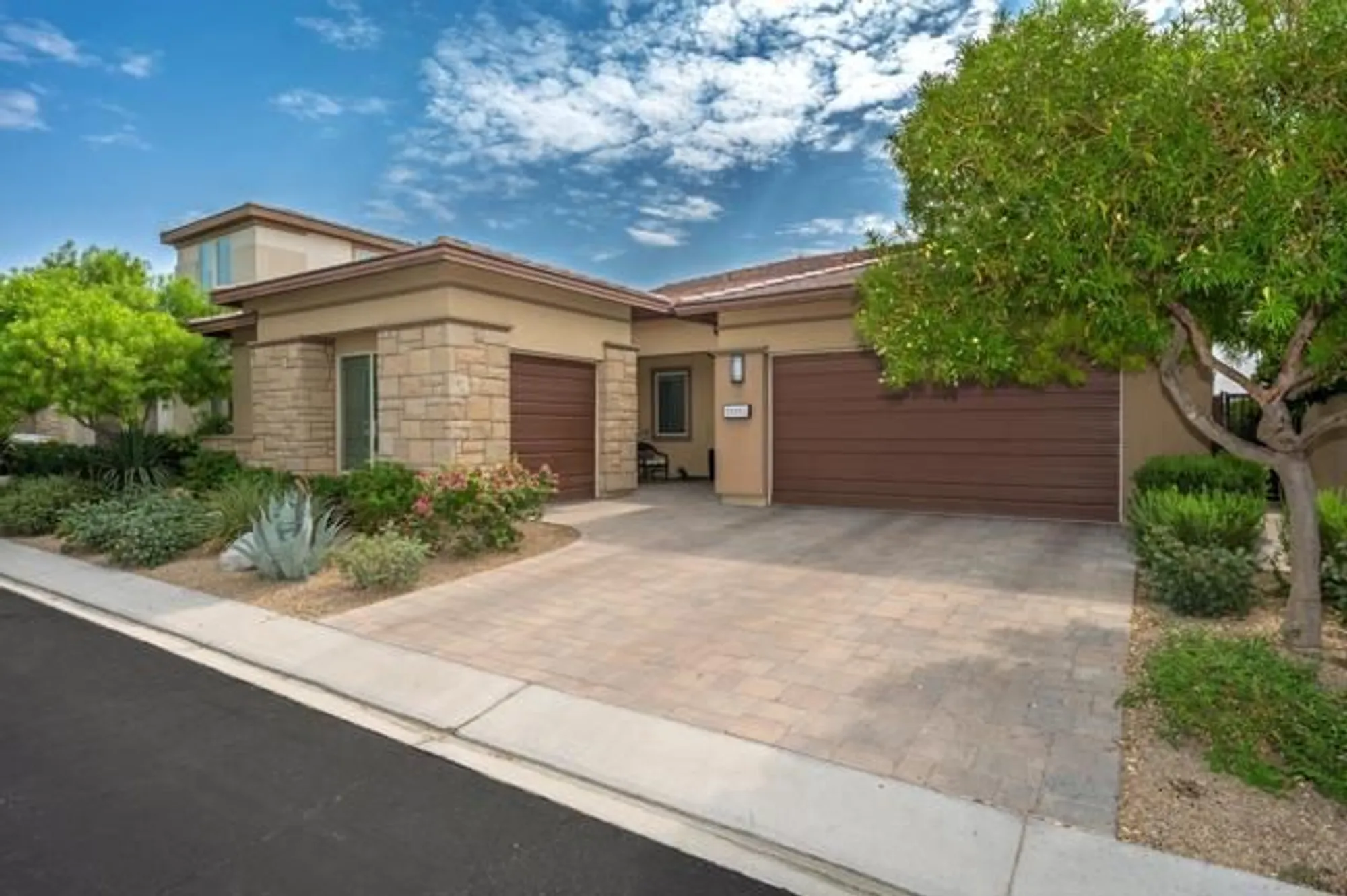 Property Slideshow image 3 of 61 | 51482 longmeadow st, Indio, CA, 92201