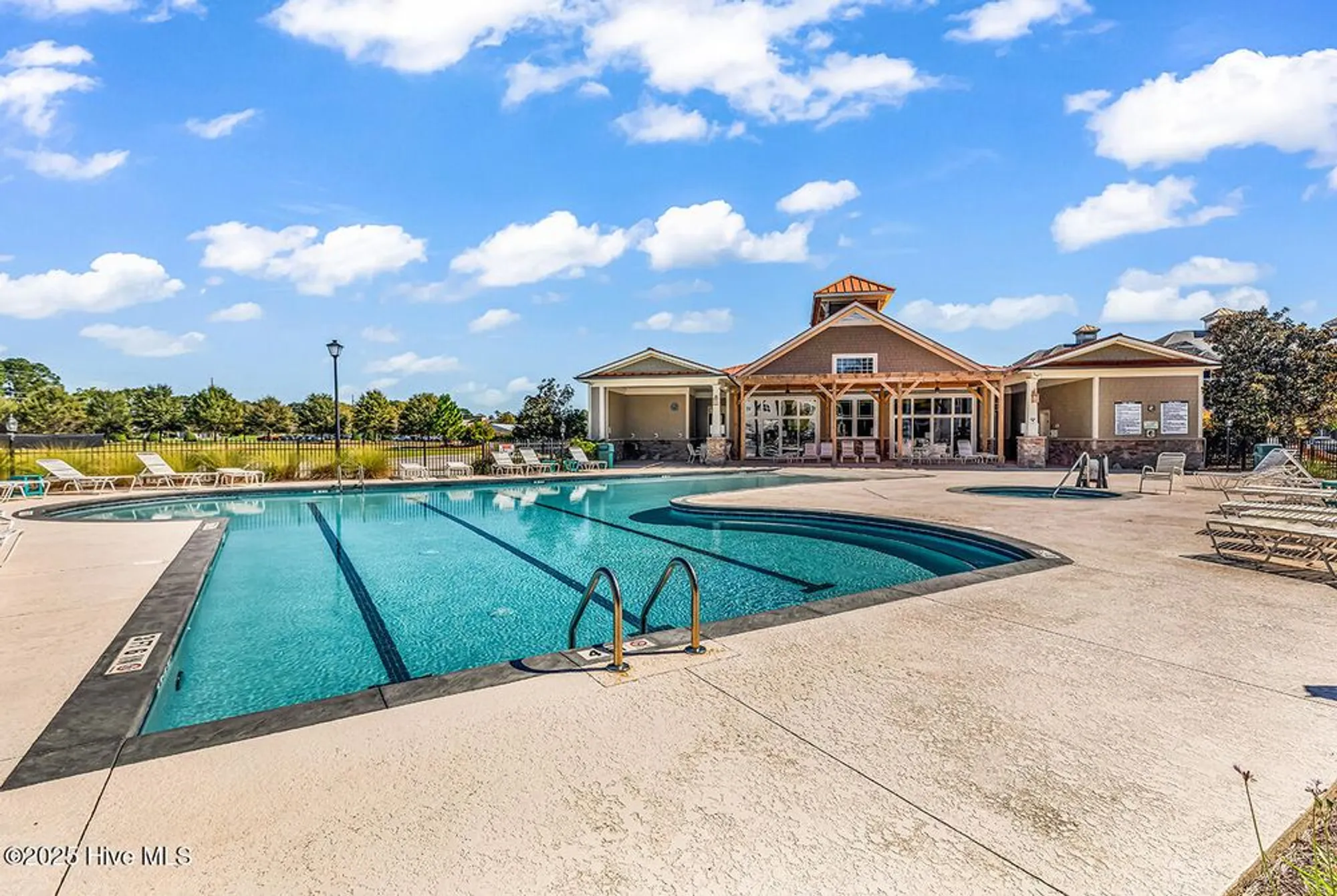 Property Slideshow image 27 of 30 | 395 s crow creek dr 1304, Calabash, NC, 28467