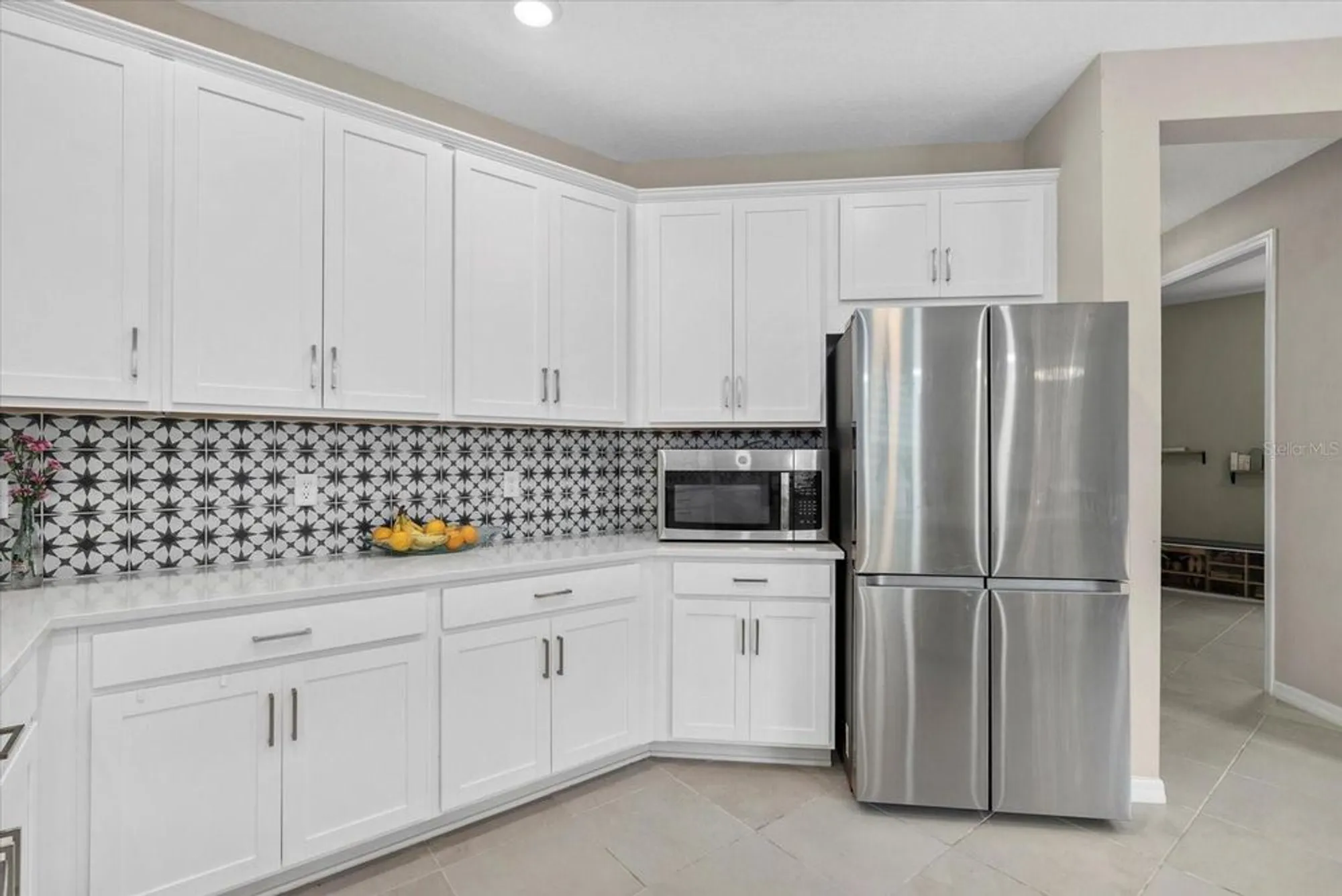 Property Slideshow image 8 of 71 | 10117 milky way cir, Sarasota, FL, 34241