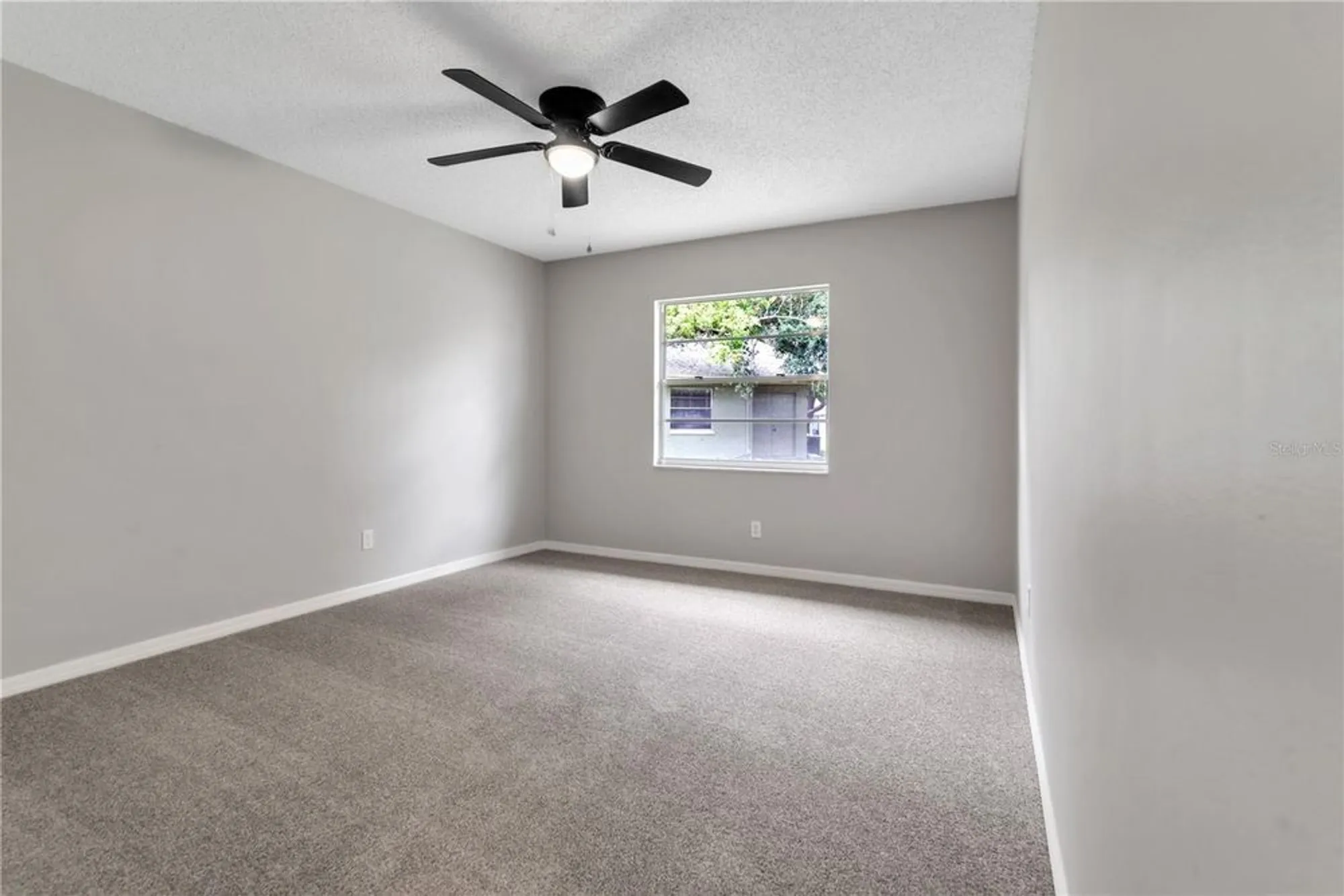 Property Slideshow image 27 of 60 | 2220 grenadier dr # 2220, Sun City Center, FL, 33573