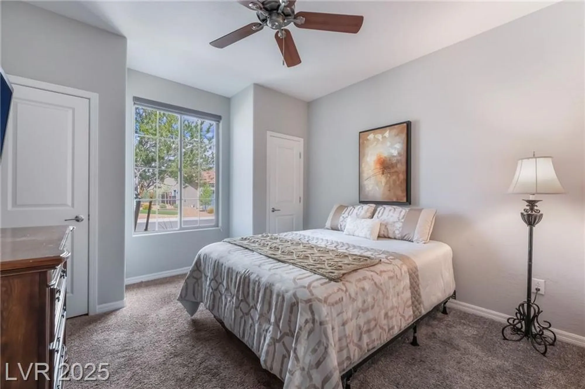 Property Slideshow image 28 of 44 | 15 arid crest ave, Henderson, NV, 89011