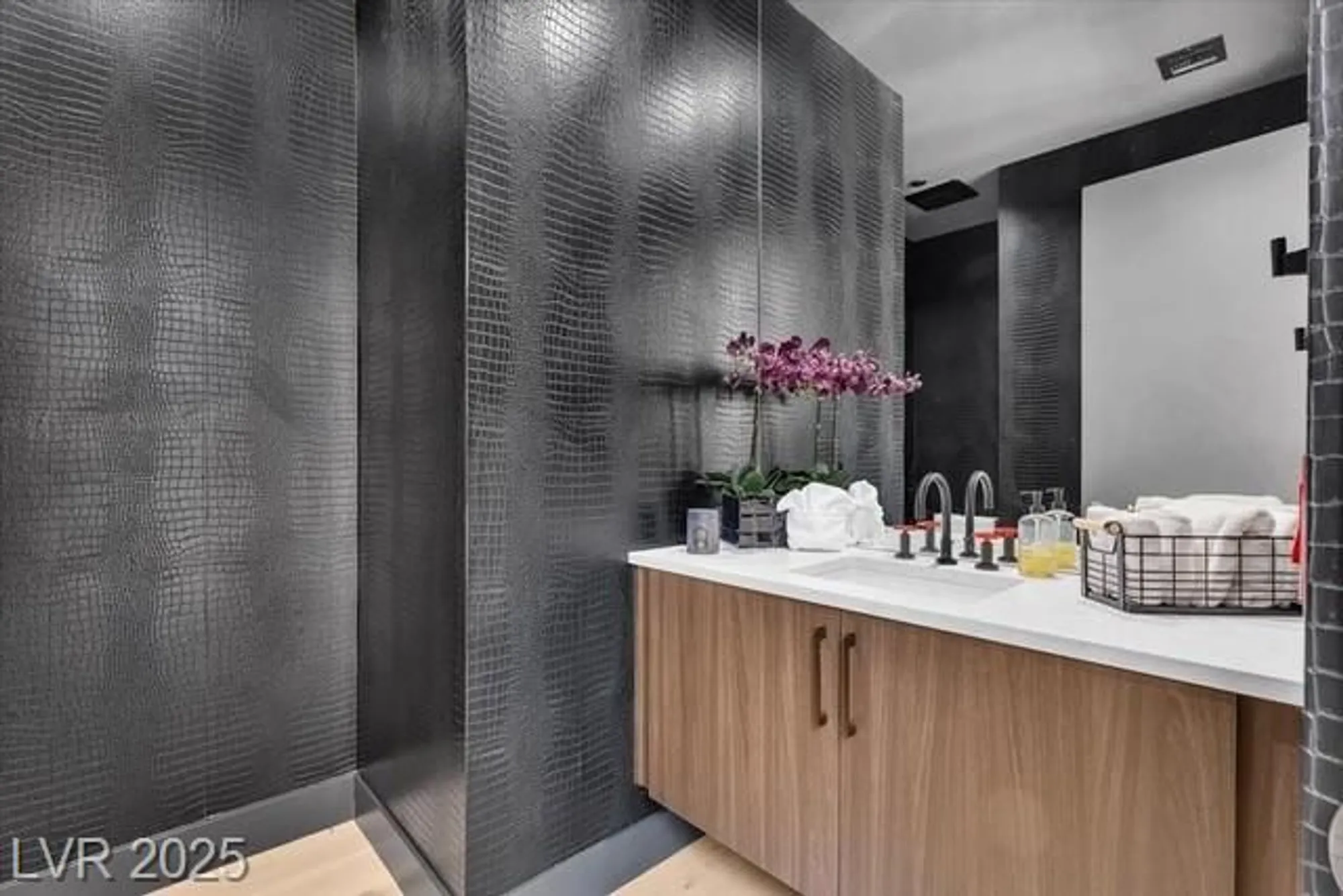 Property Slideshow image 28 of 95 | 16 canyon shores pl, Henderson, NV, 89011