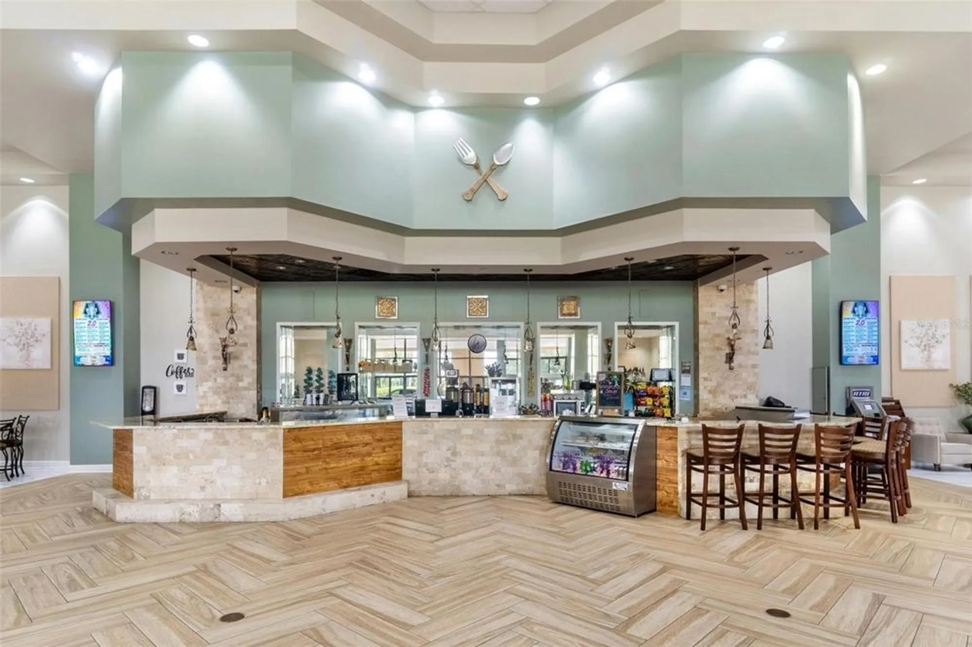 Property Slideshow image 33 of 33 | 201 bedford trl apt 123, Sun City Center, FL, 33573