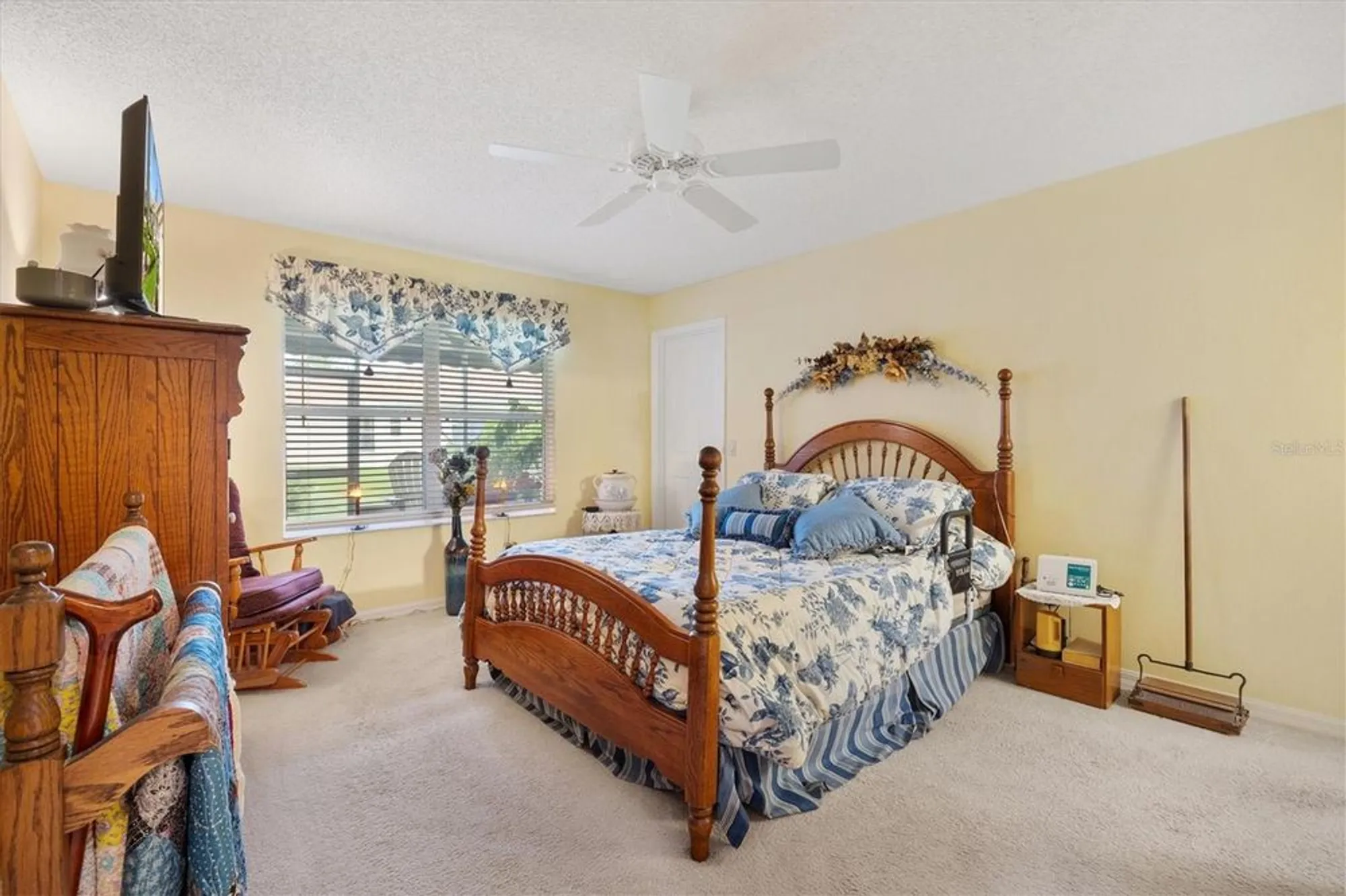 Property Slideshow image 19 of 43 | 1884 poppy cir, The Villages, FL, 32162