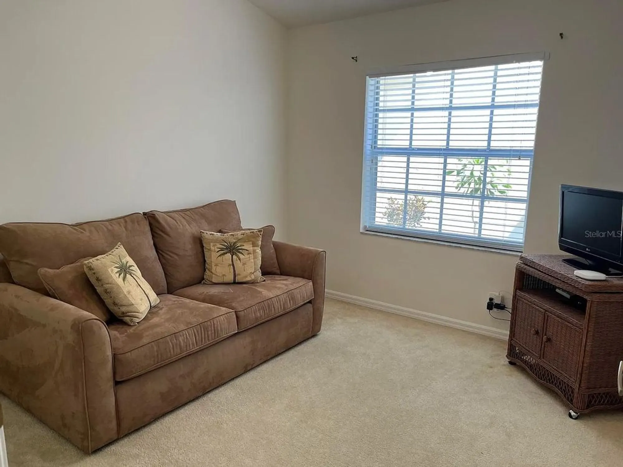 Property Slideshow image 10 of 18 | 6070 heliconia rd, Delray Beach, FL, 33484