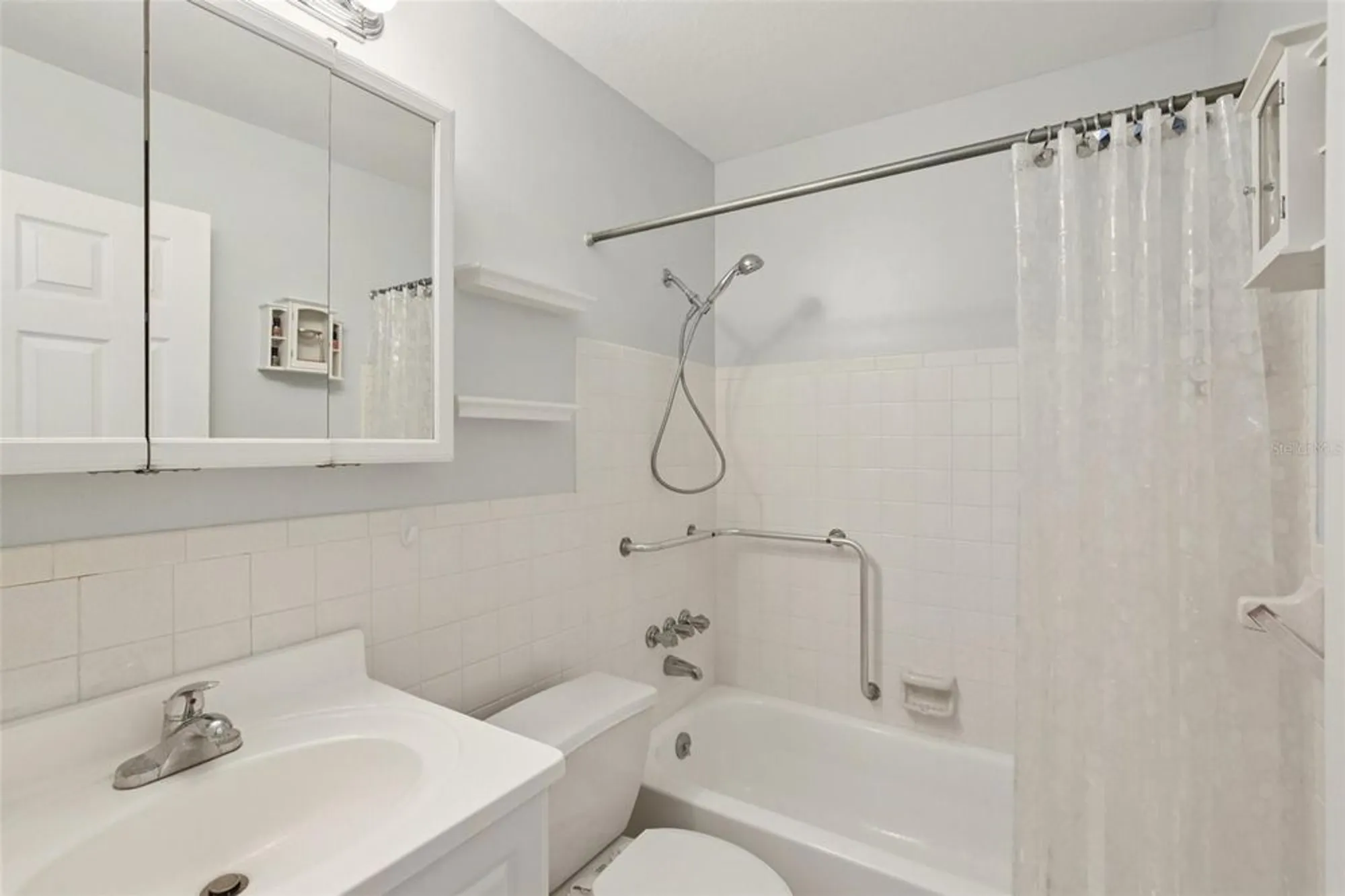 Property Slideshow image 24 of 49 | 2370 jamaican st apt 44, Clearwater, FL, 33763