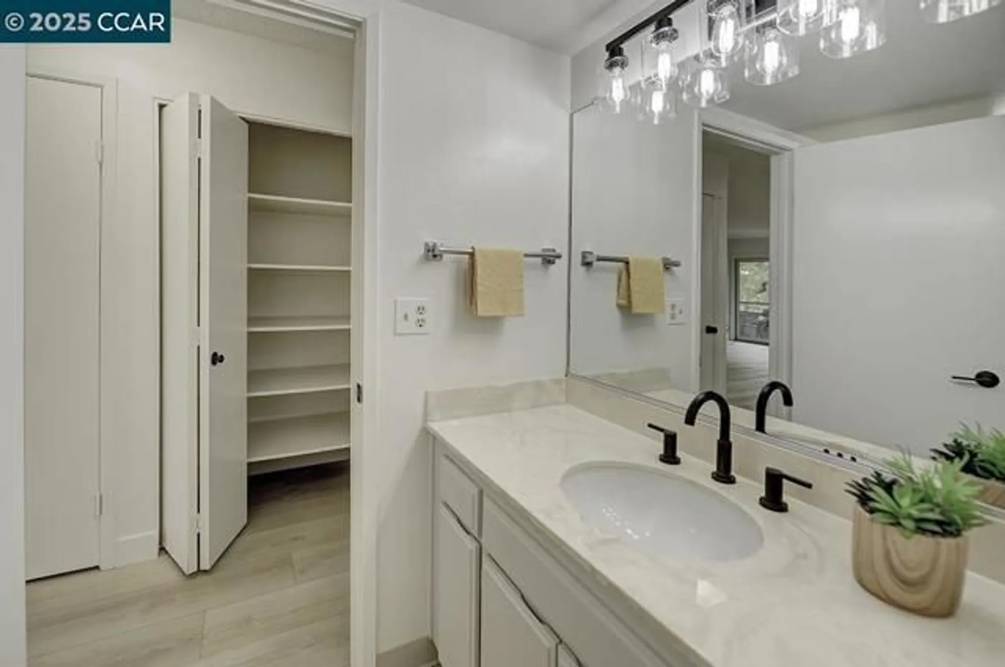 Property Slideshow image 40 of 54 | 3350 rossmoor pkwy 4, Walnut Creek, CA, 94595