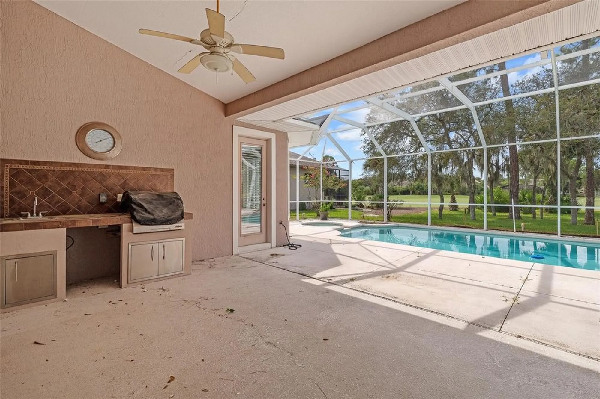 Property Slideshow image 31 of 82 | 19 lakeview ln, Palm Coast, FL, 32137